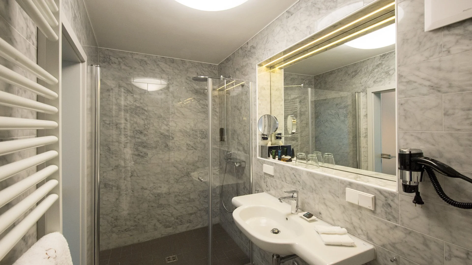 Bad Boos v. Waldeck.jpg