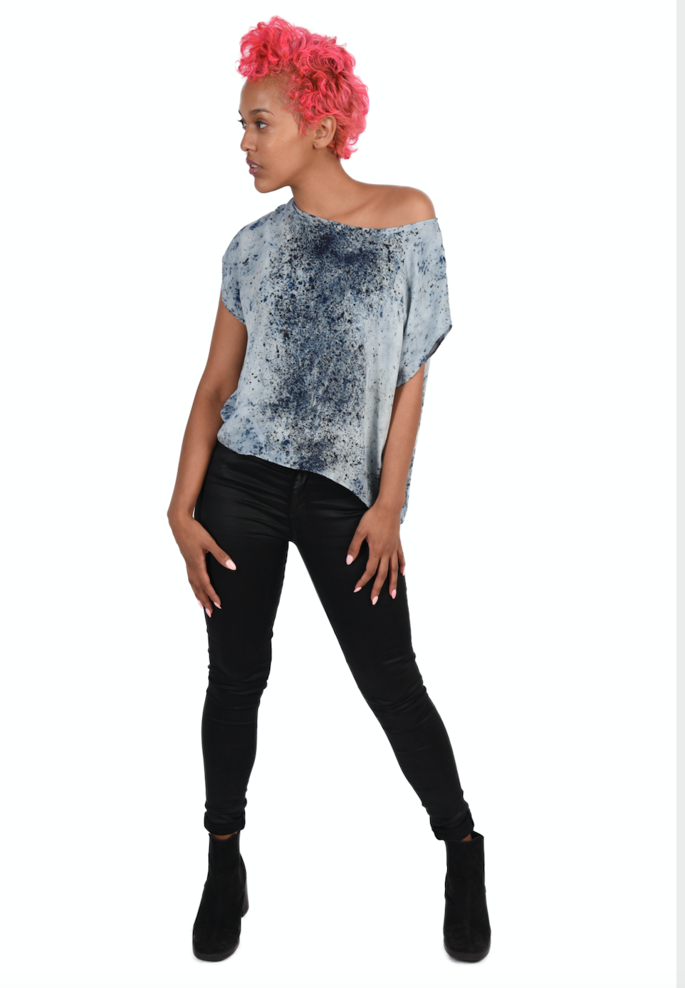 blue spots half caftana.png