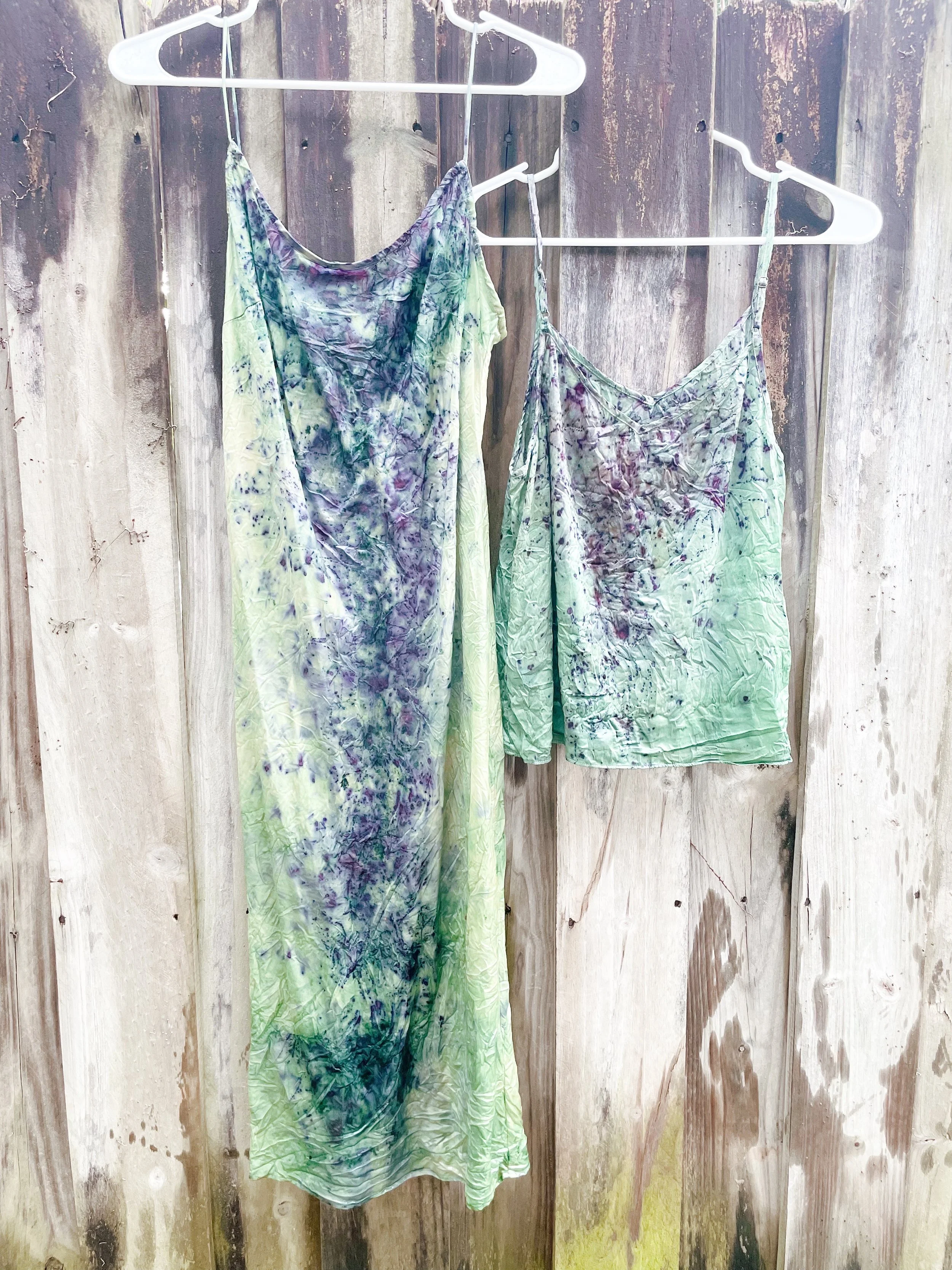 Flower Dye Botanic Green.JPG