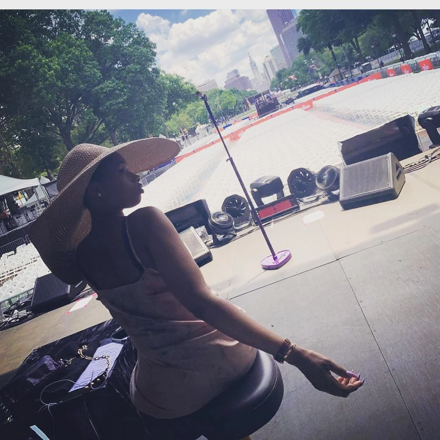 flower people 41.jpeg