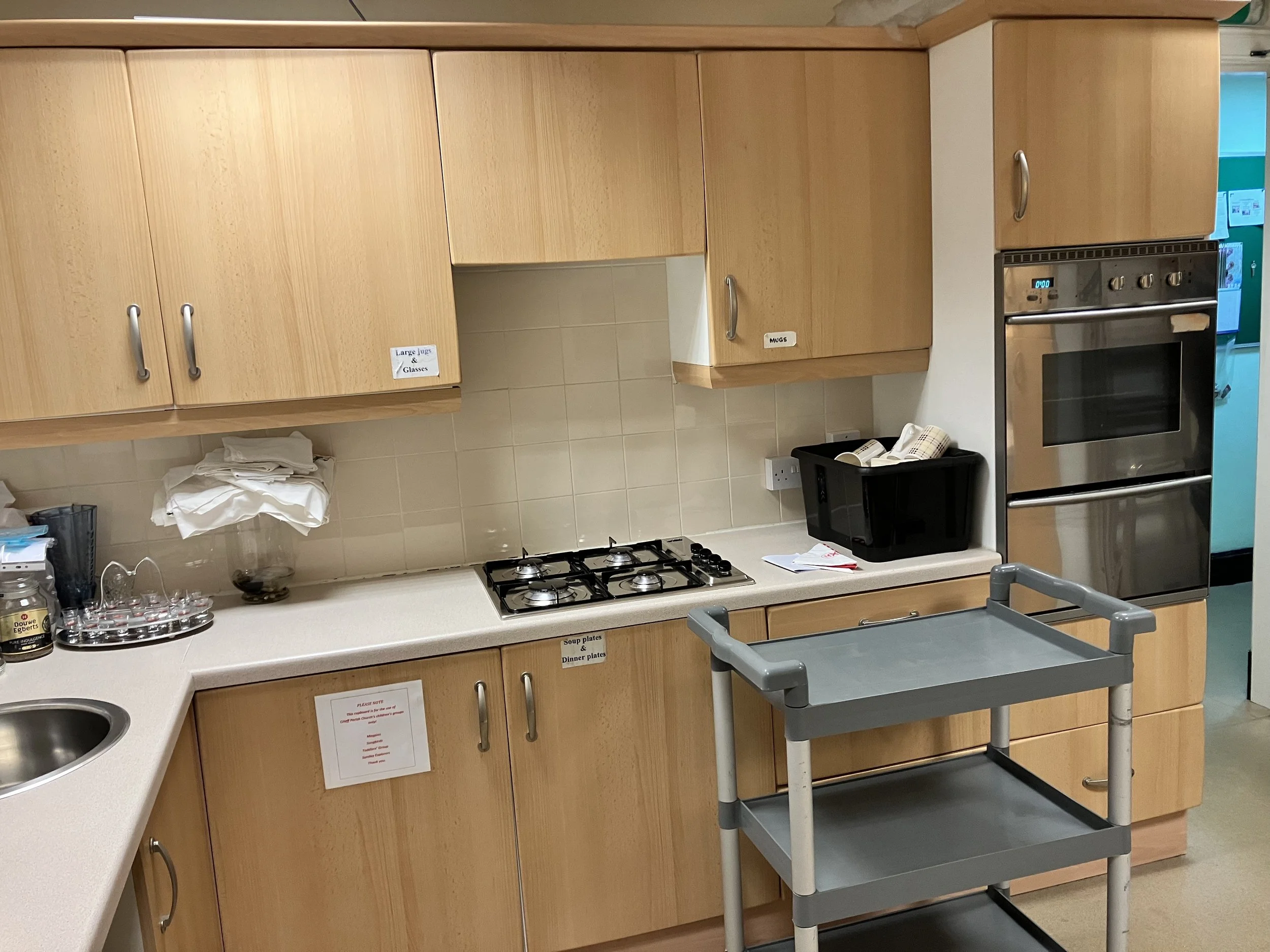 Kitchen showing oven and hob