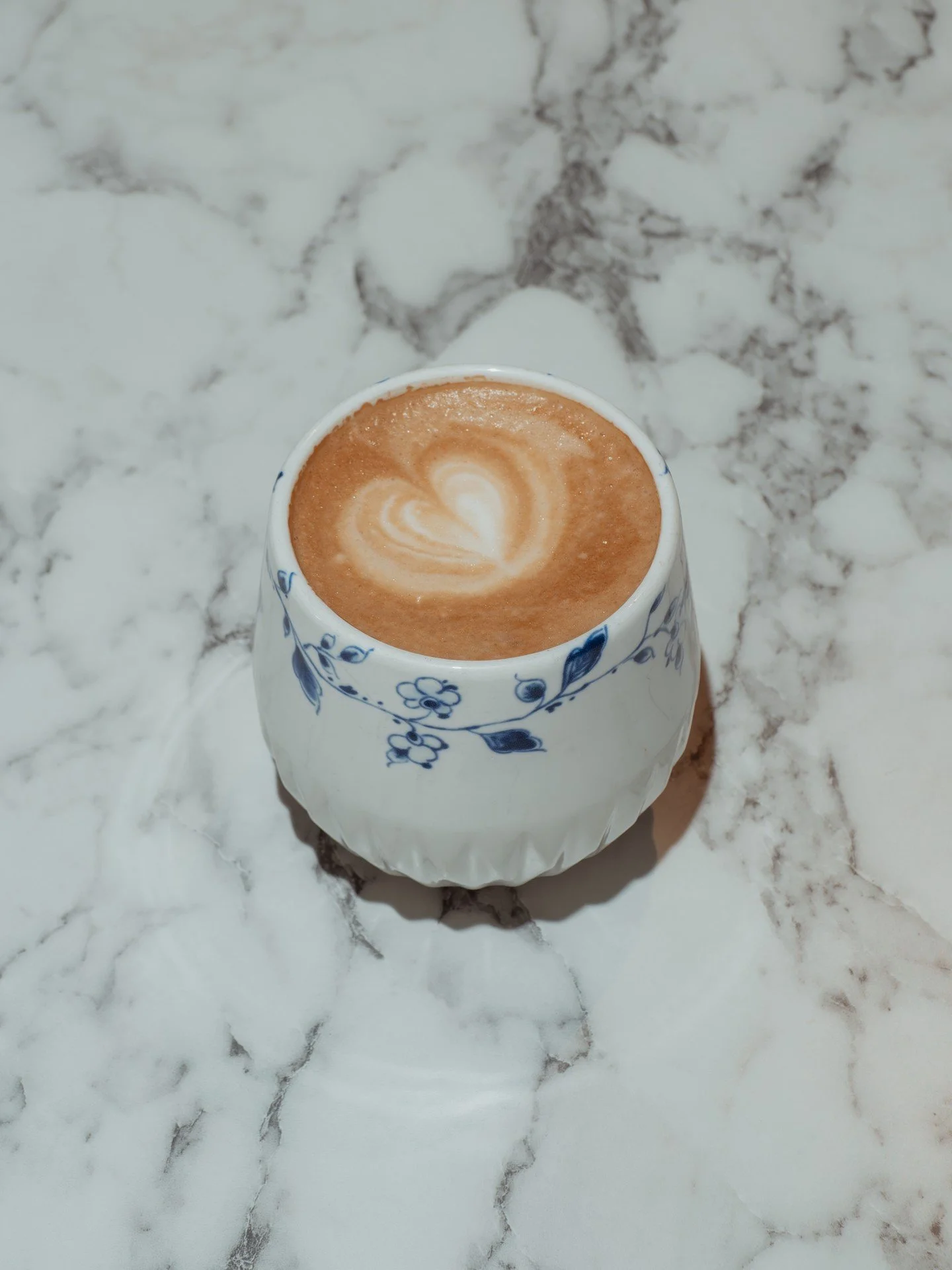Goedemorgen vanuit Lekker Blauw ☕

#lekkerblauw #delft #putten #heinendelftsblauw #coffeespot