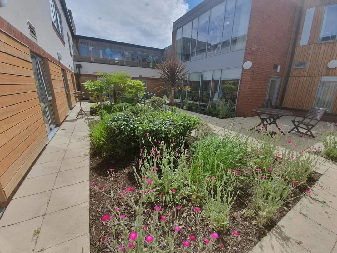 Commercial Gardeners Harrogate 05.jpg