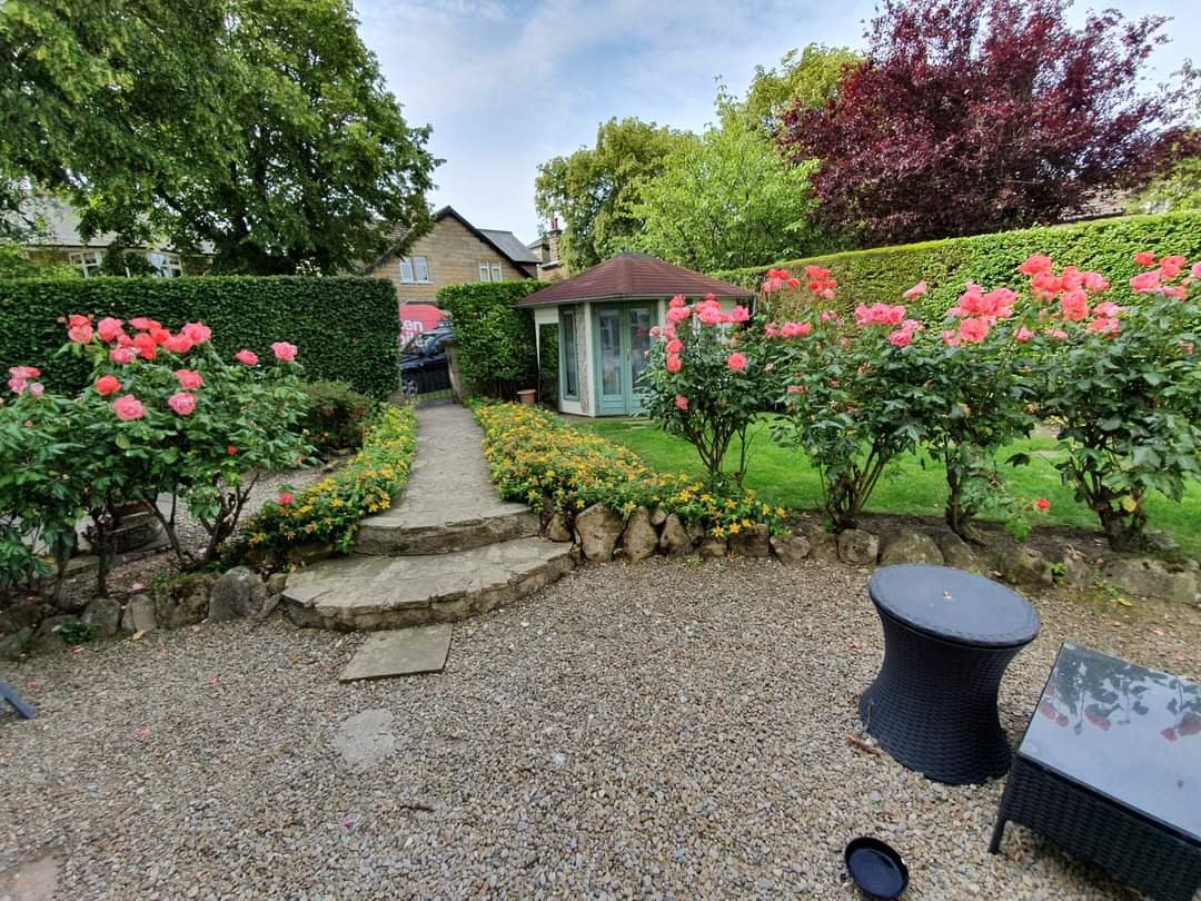 MR Garden Maintenance Harrogate 01.jpg