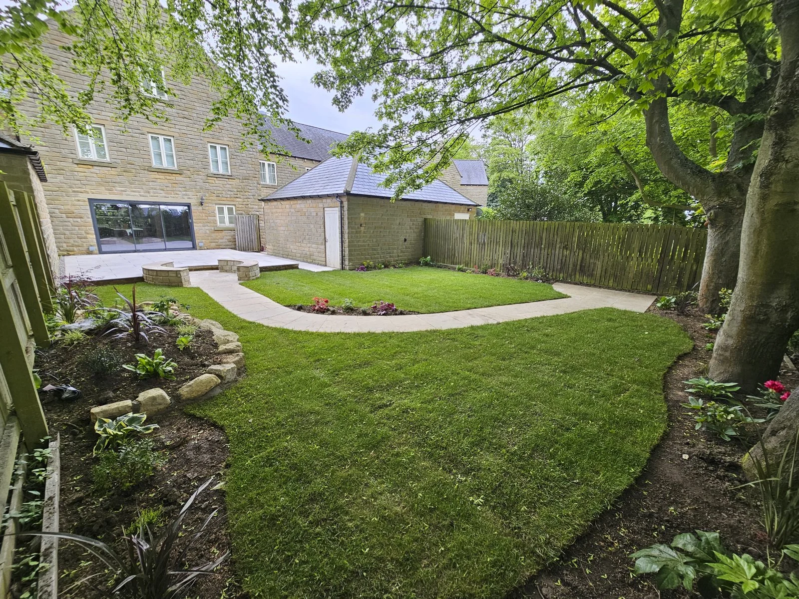 MR Landscape Gardeners Harrogate-28.jpg