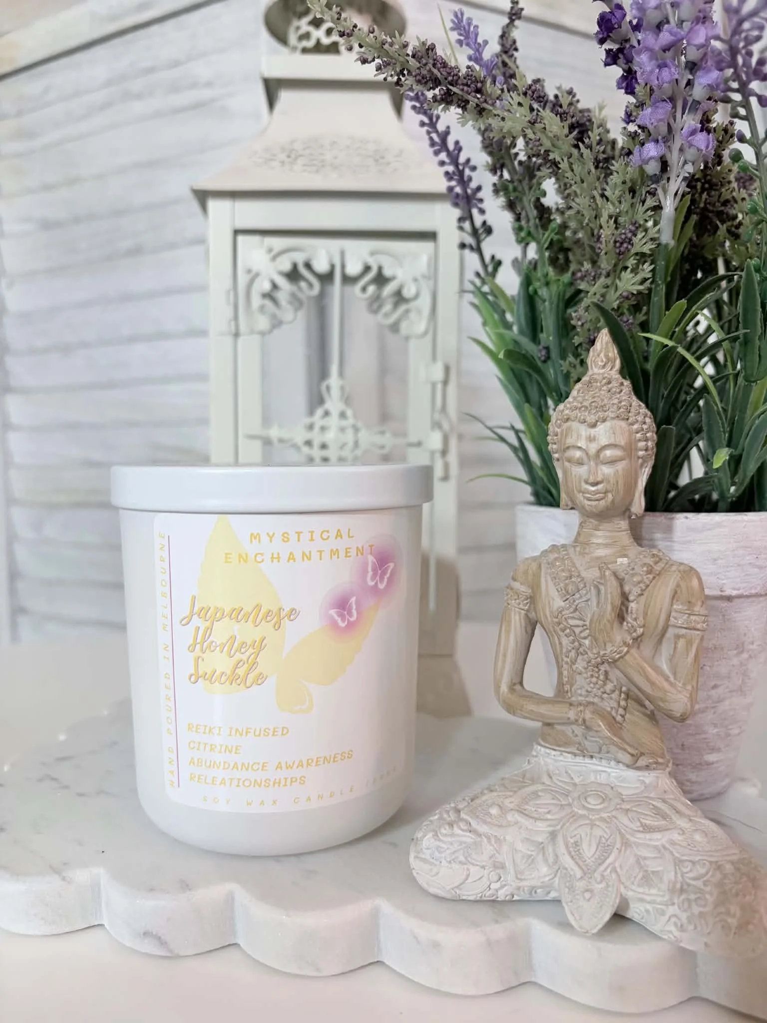 Japanese Honey Suckle Natural Soy Wax Candle 300 Grams