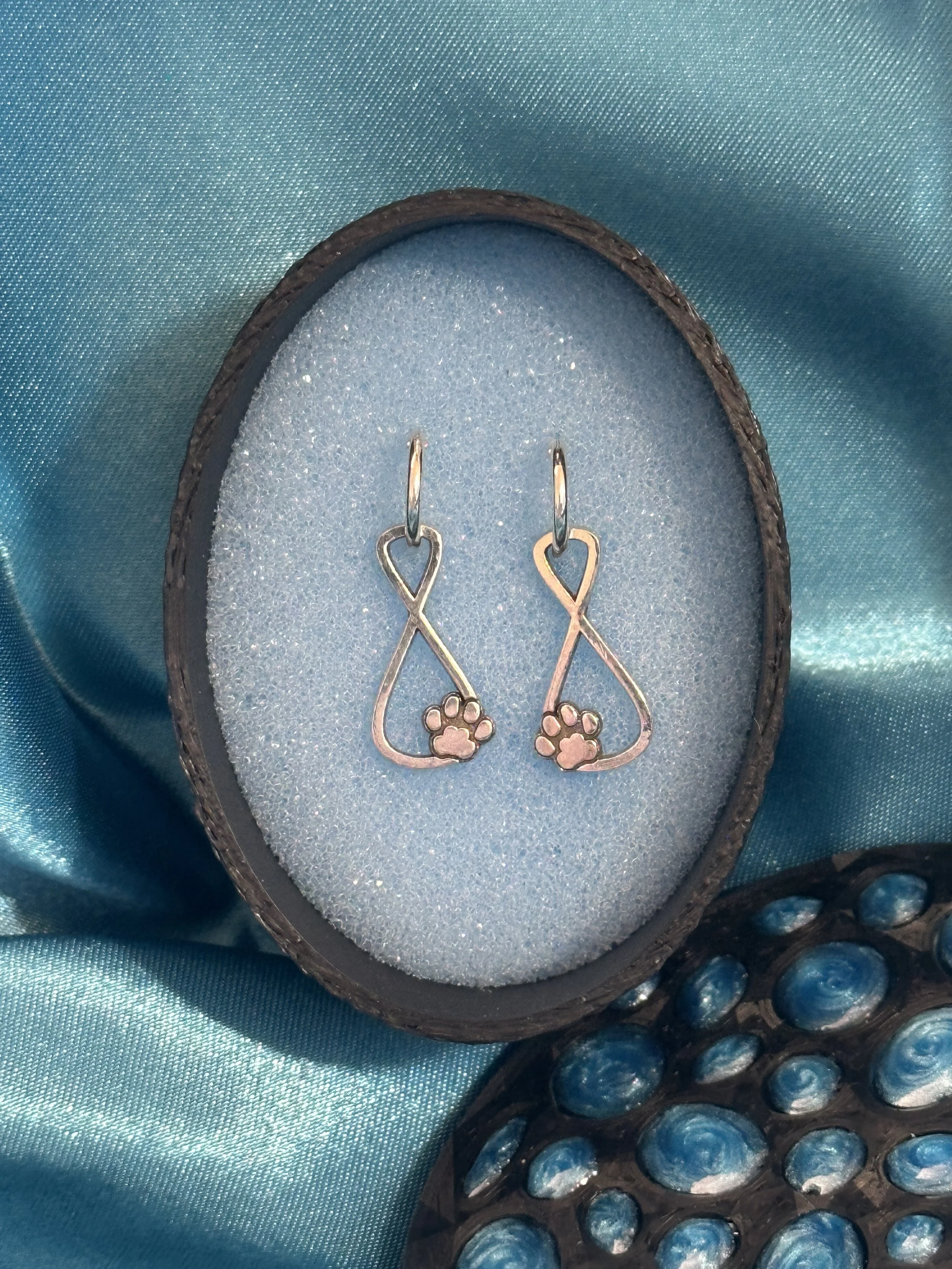 Huggies/Hoops - Infinity Outline with Paw Print