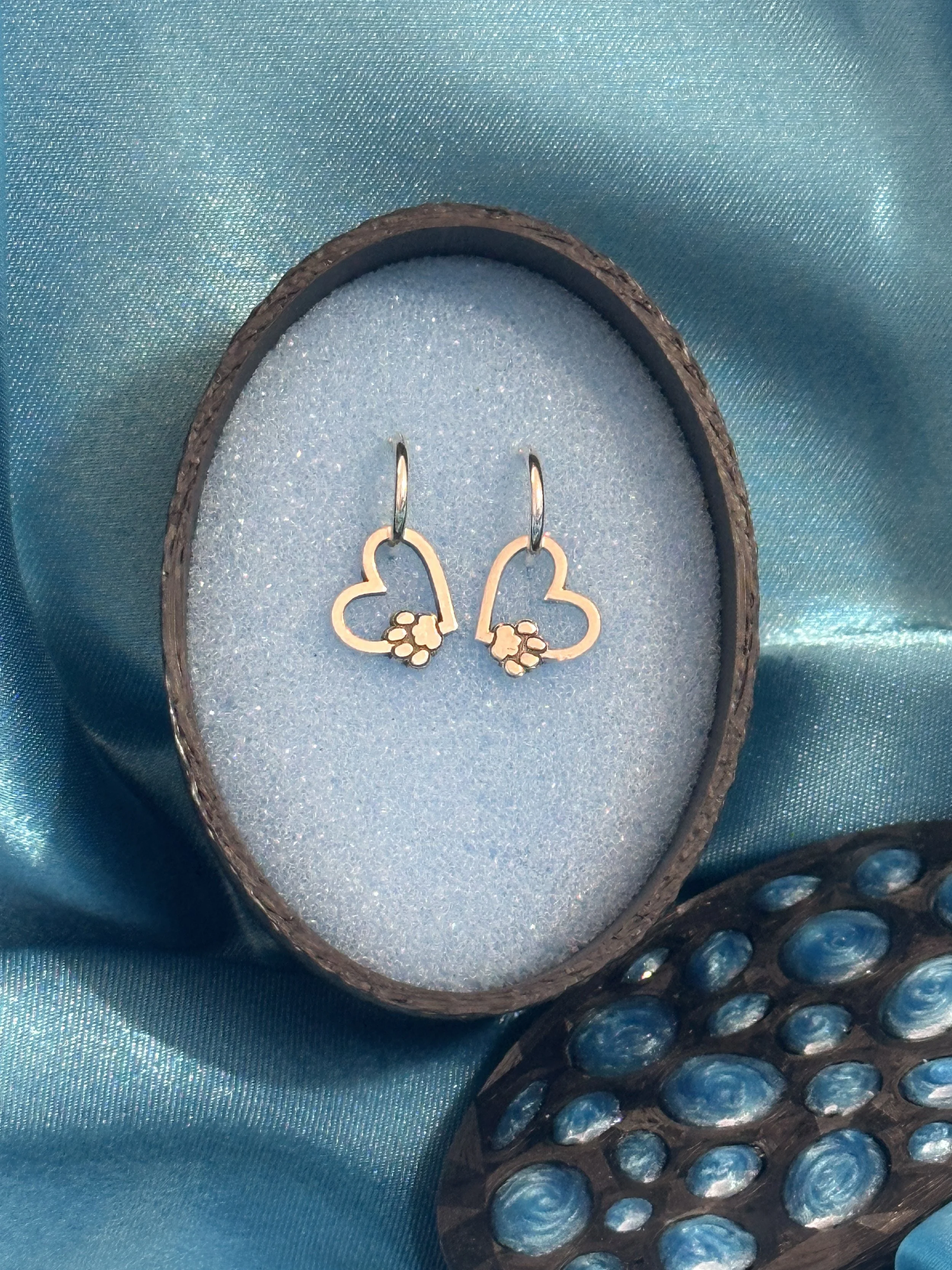 Huggies/Hoops - Heart Outline with Paw Print
