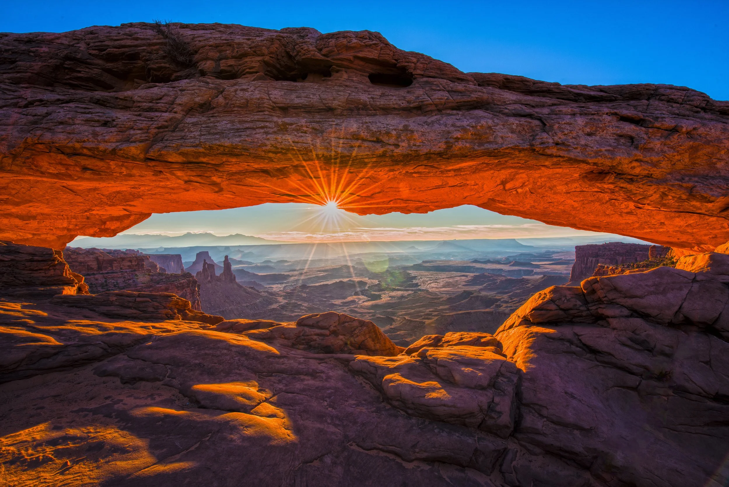 Mesa Arch 02SS@0.75x.jpg