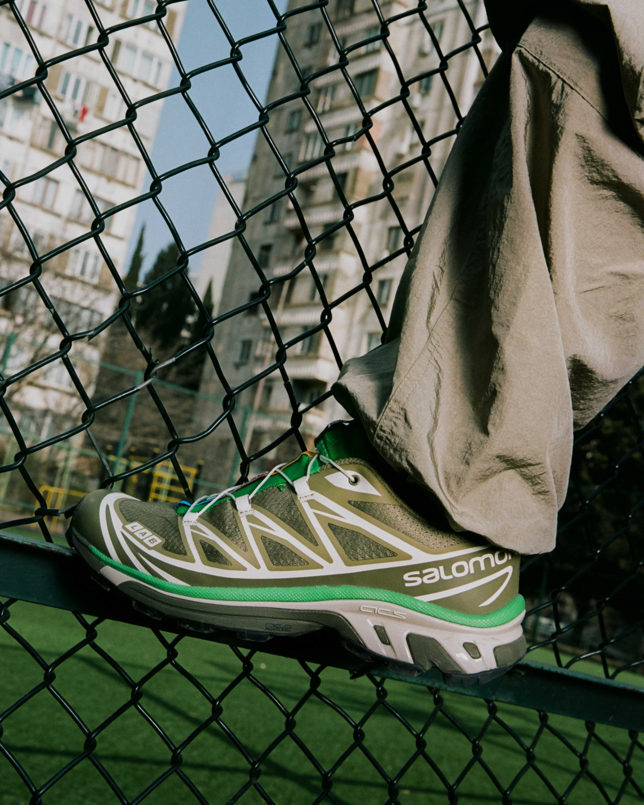 Salomon digital campaign starring Nes