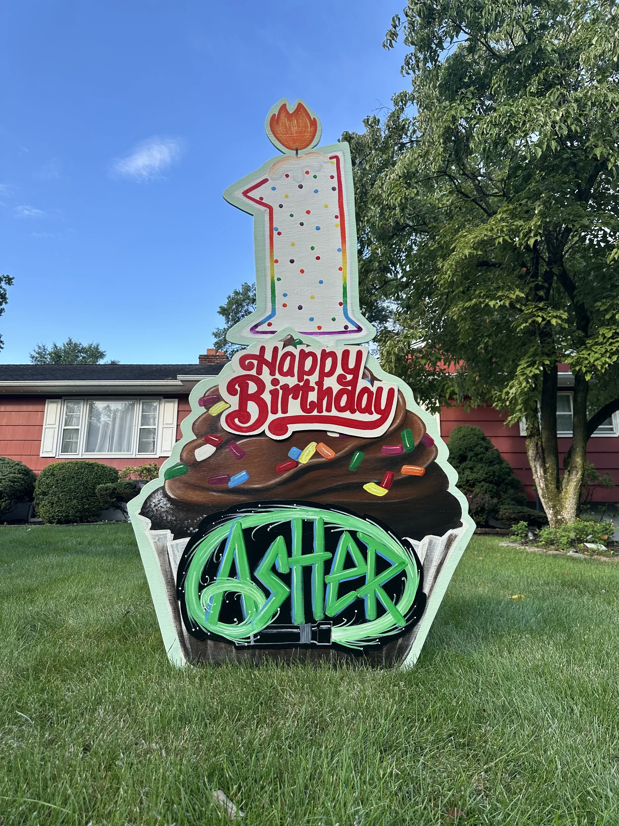 asher cupcake.jpg