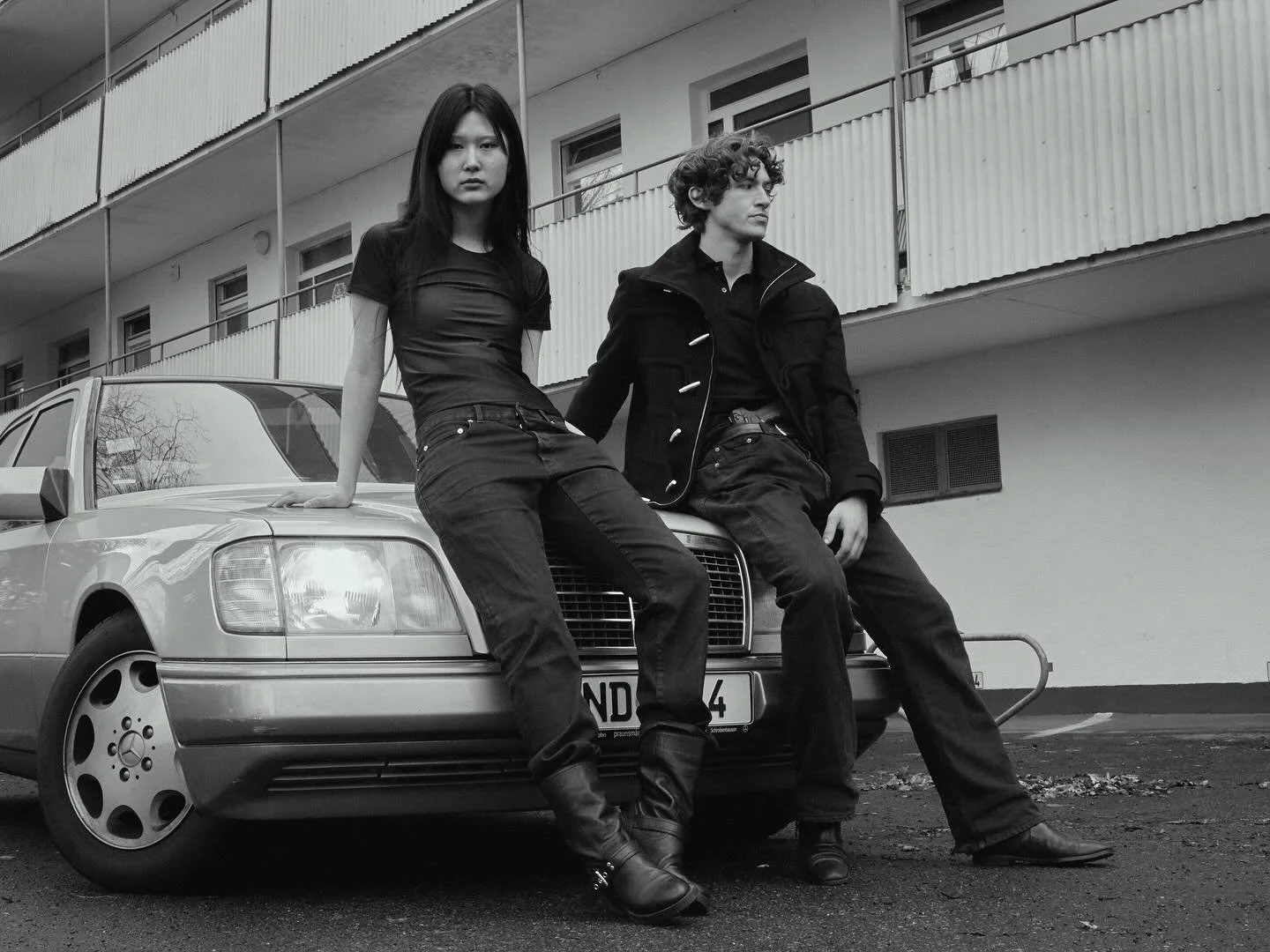 BONNIE &amp; CLYDE

24.01.25-26.01.25

Photographer: @leoxkoehler 

👩🏻&zwj;🤝&zwj;👨🏼

#berlin #model #photoshooting #photography #fashion #modellife #mensfashion #streetstyle #photoshoot #malemodel #explorepage #billieeilish