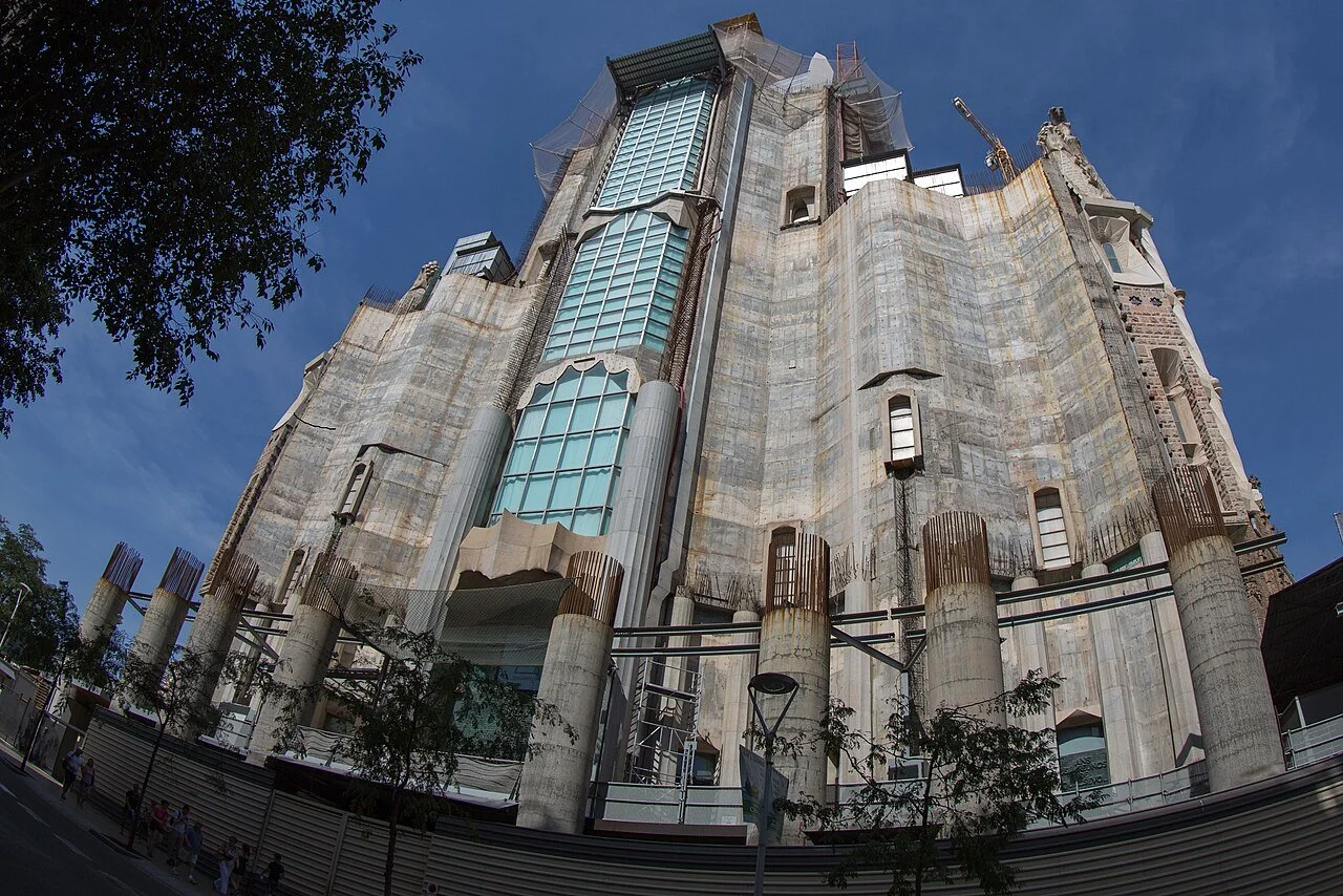 Fachada de la Gloria de la Basilica de la Sagrada Familia de Antoni Gaudi