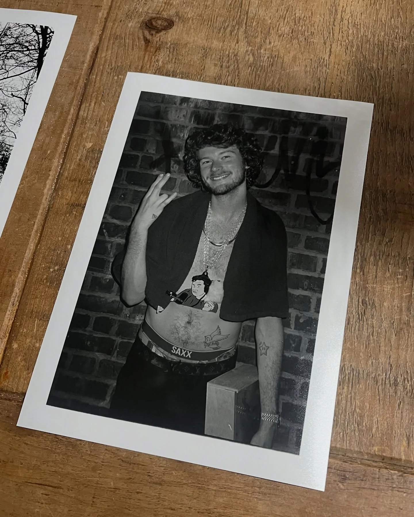 ⁣⁣⁣⁣⁣⁣
@yunggravy 
📷 Yashica T4⁣
35mm Kodak Tri-X 400⁣
⁣
Developed and Printed in the Darkroom @thearthouseuk with help from @emryalls 

#yunggravy #tesla #kodak #trix #film #analogue #35mm #yashica #yashicat4 #bbno