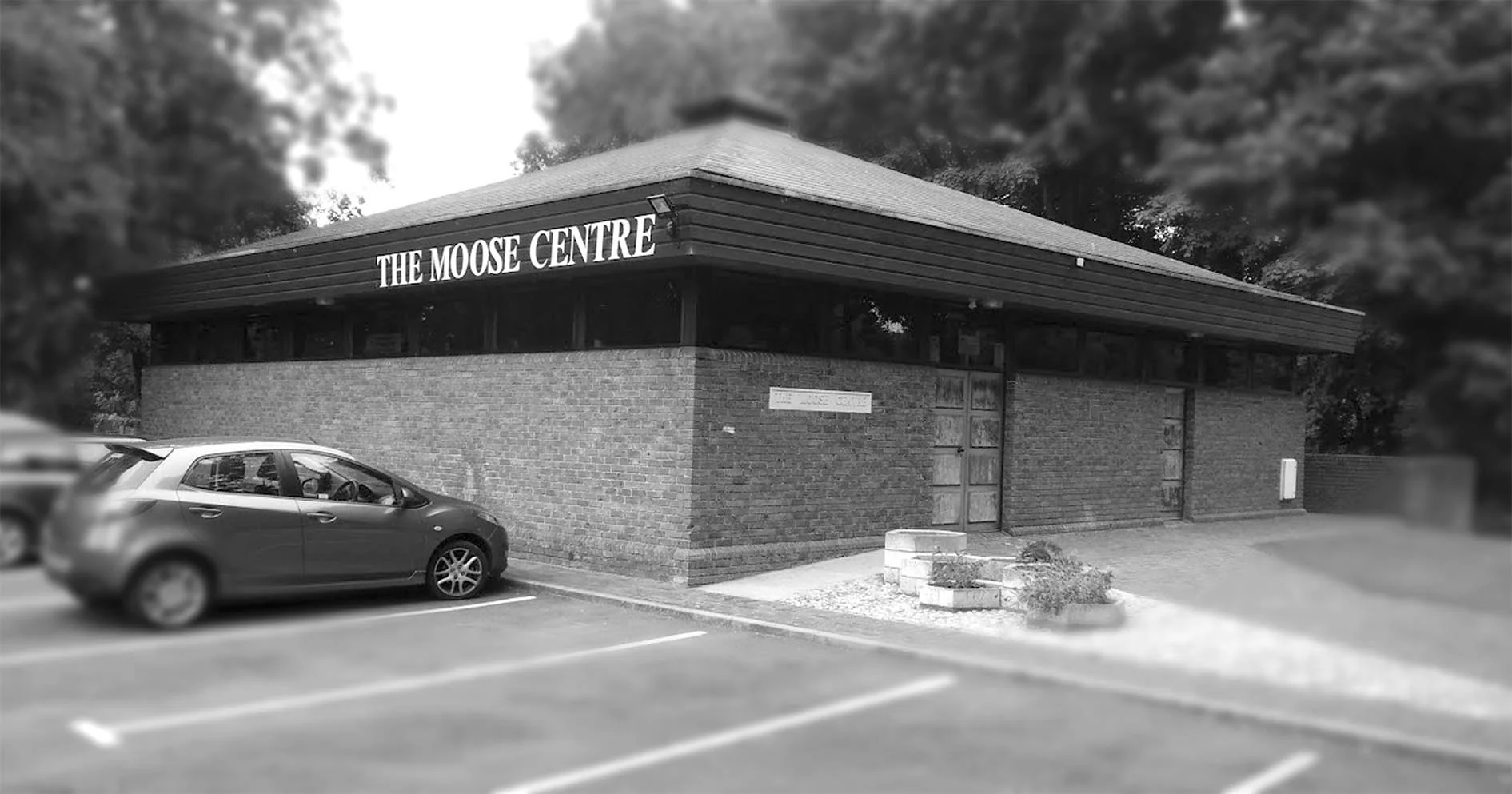 The Moose Centre is situated in the Centre of Basingstoke, next to Glebe Gardens opposite the Basingstoke Anvil with quick and easy access to The Malls & Basingstoke train station (5 Minute walk). Parking spaces are sold in monthly booking slots.