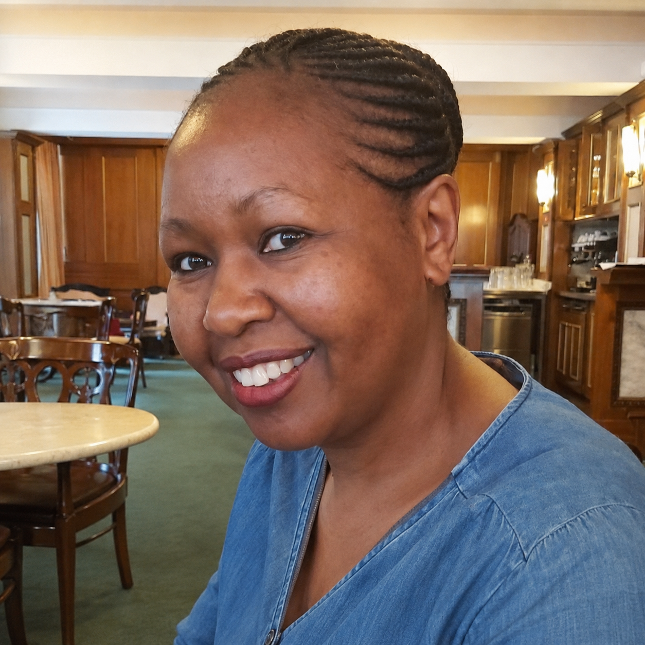 Portrait of Anne Kahura, storyteller based in Nairobi.