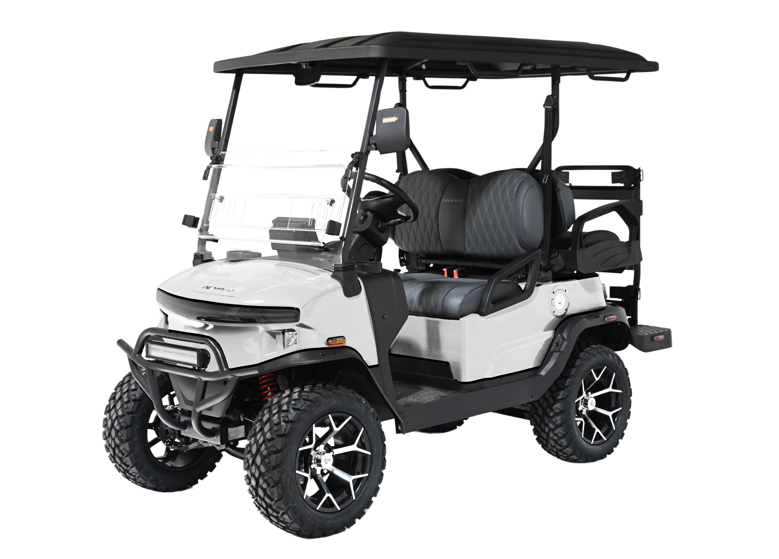 Nomad XL - White.png