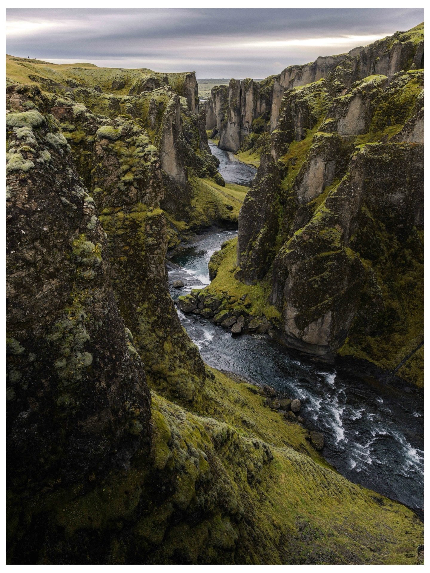 Fja&eth;r&aacute;rglj&uacute;fur Canyon. //

Just one of the few canyons we visited in Iceland. Although overcast, we luckily had no rain during our stop here meaning I even filmed some drone footage of this spot.

This canyon was formed over 9-10000