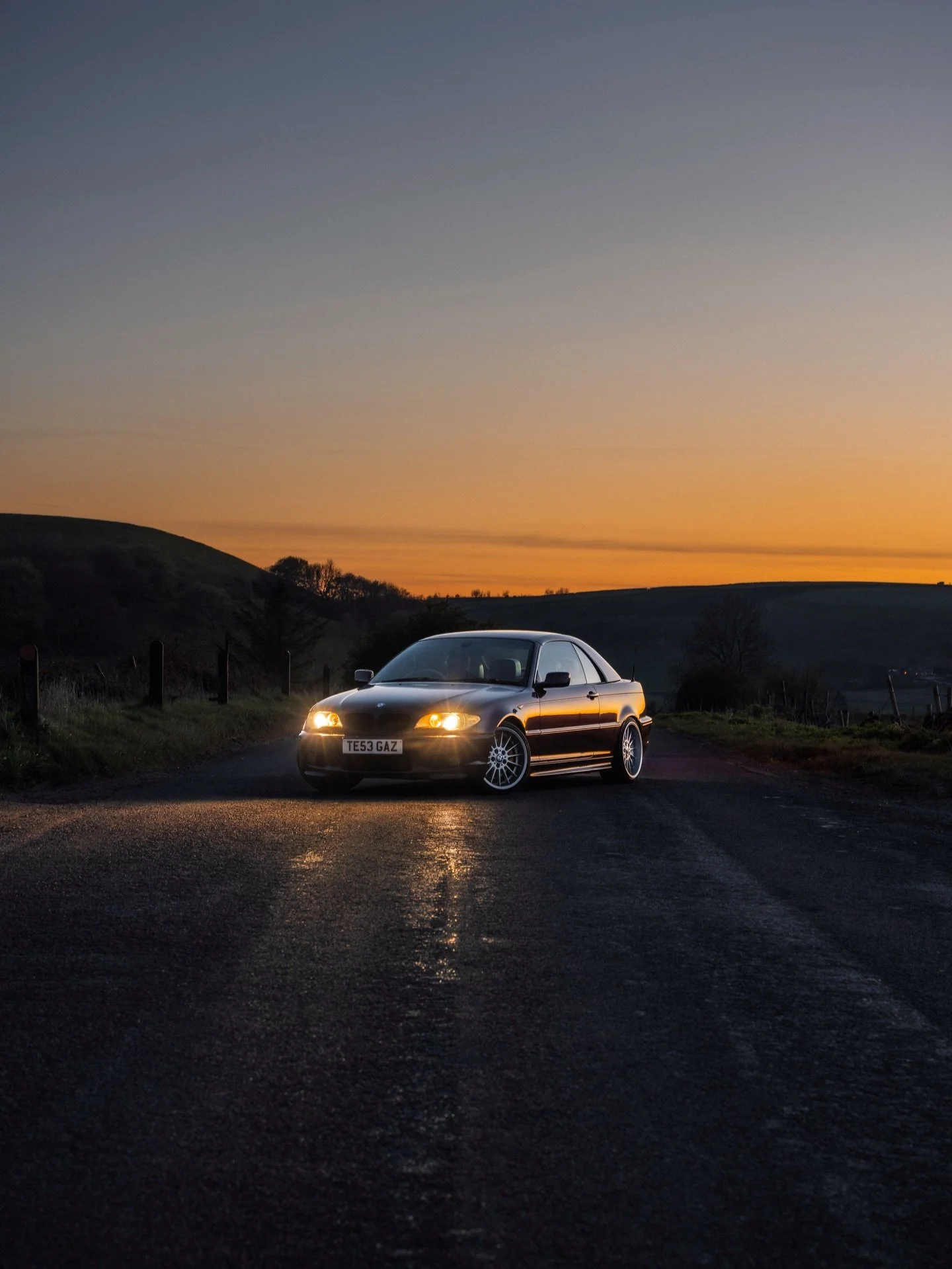 Wheels n Watches 👌 

Shooting a 2003 BMW 330CL E46 alongside the Omega Seamaster James Bond 50th Anniversary. 

Bond can drive purple BMWs right?

Had a lot of fun with this one, gifted with some unreal sunset light in the Peak District.

#BMW #Omeg