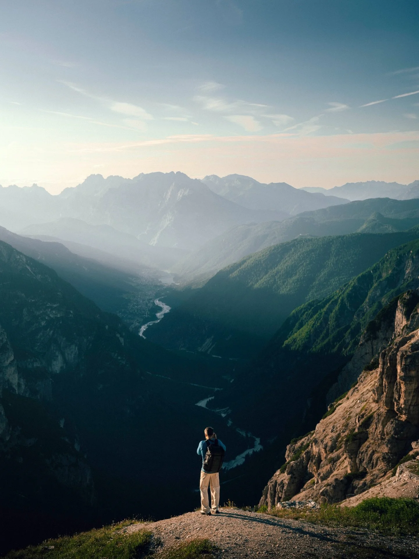 Amongst the Giants. //

Looking back to a special morning in the Dolomites at the Cadini di Misurina. On this day we were surrounded by some of the most beautiful rock faces nature has to offer. 

I have a saying with friends&hellip; &ldquo;It&rsquo;