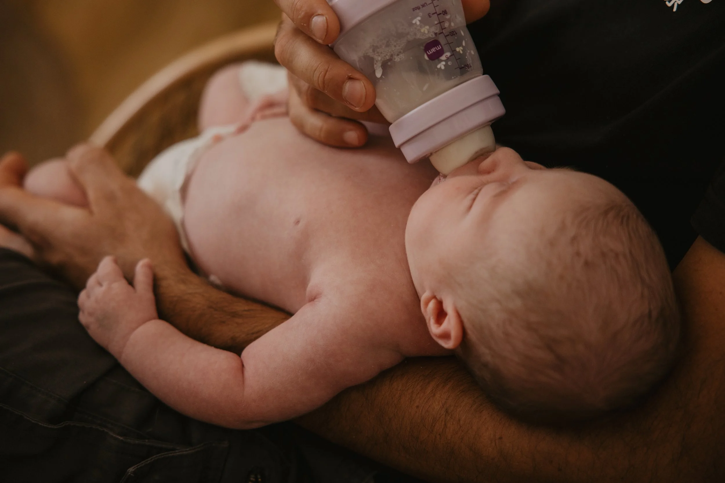 Reflux : les signes que ton bébé te montre