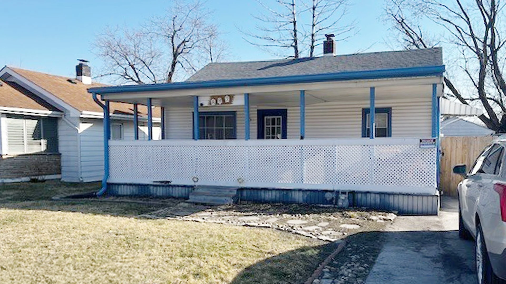 887 S. Auburn Street