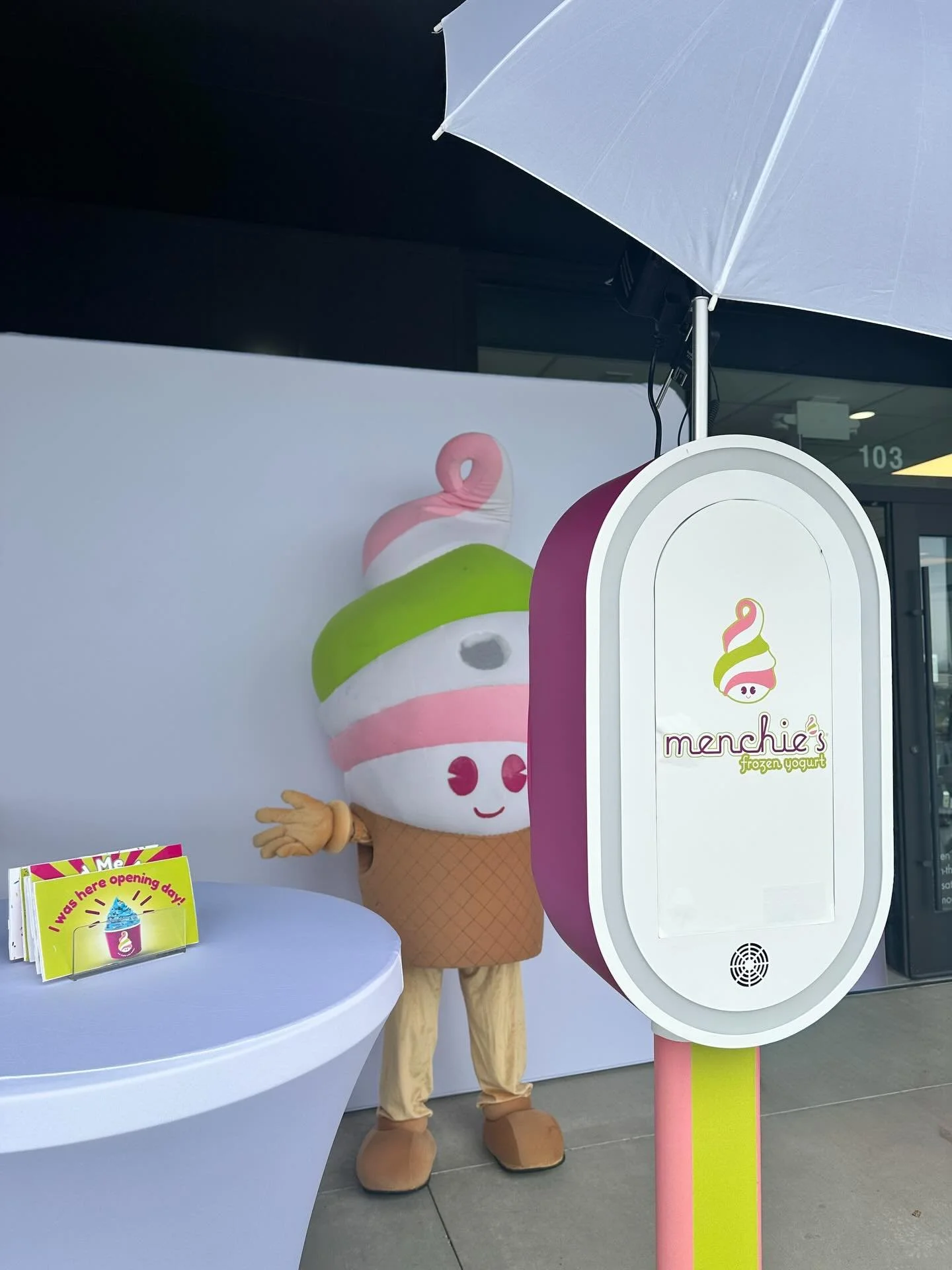 Menchie&rsquo;s Grand Opening at the Everett Marina 🍦

For this event we created a fully customized photo booth experience designed to fully complement Menchie&rsquo;s branding.

This setup included:
&bull; Fully branded booth wrap
&bull; Custom scr