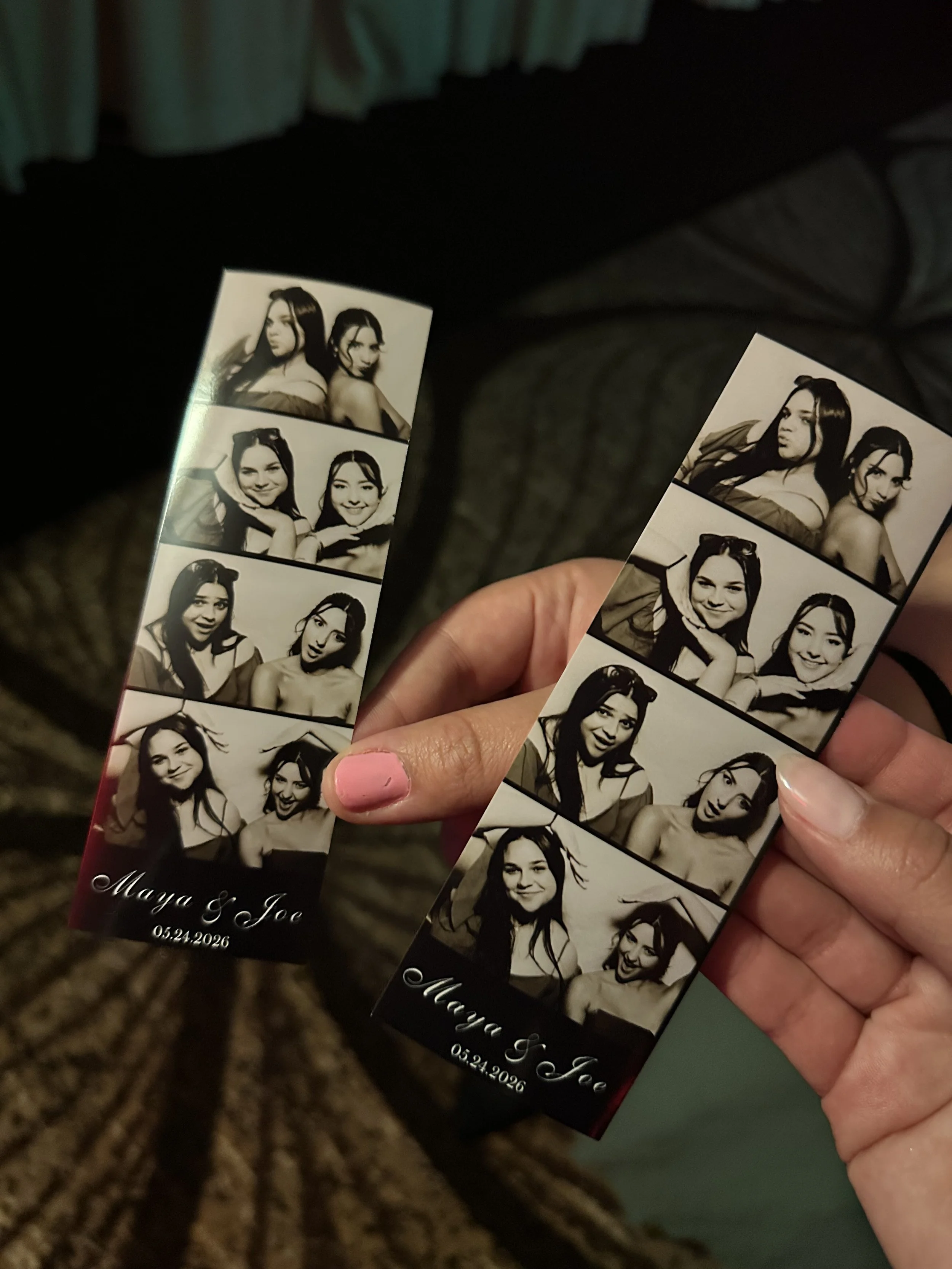 vintage-photo-booth-black-and-white-strips-wedding-kirkland-wa