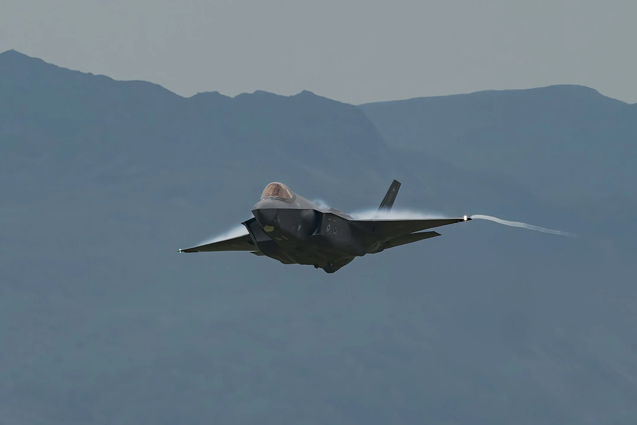F35, Mach Loop