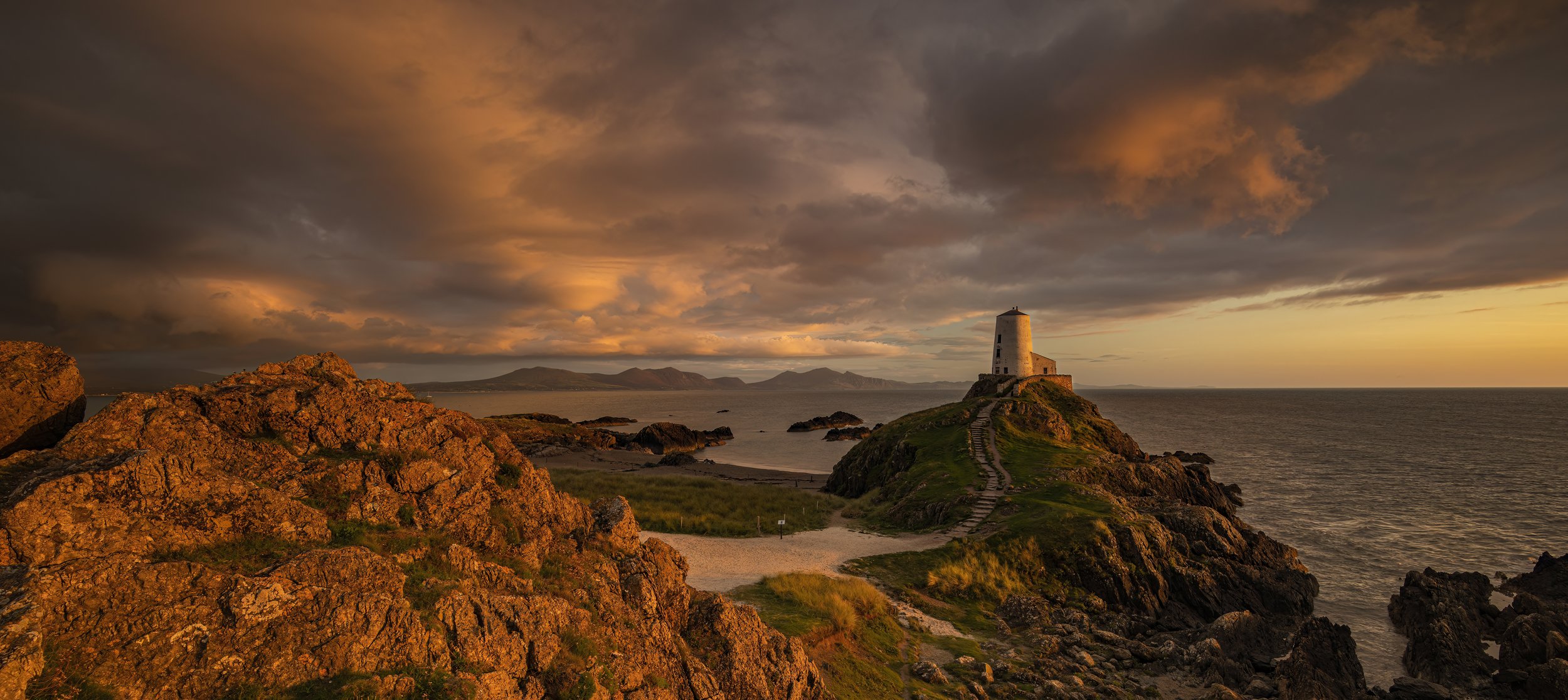 Goleudy Twr Mawr Lighthouse, Wales