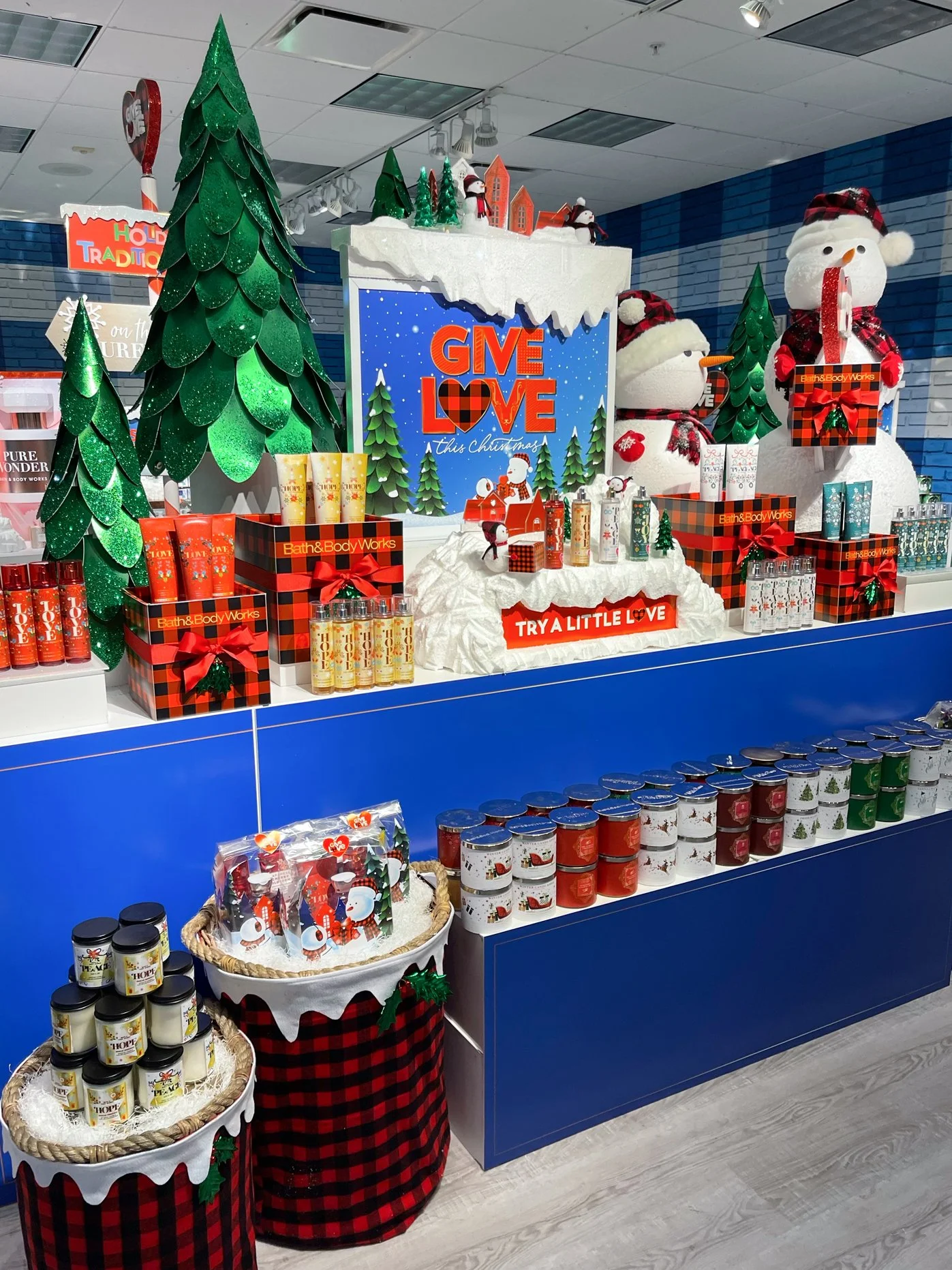 Bath & Body Works Give Love 27.jpg