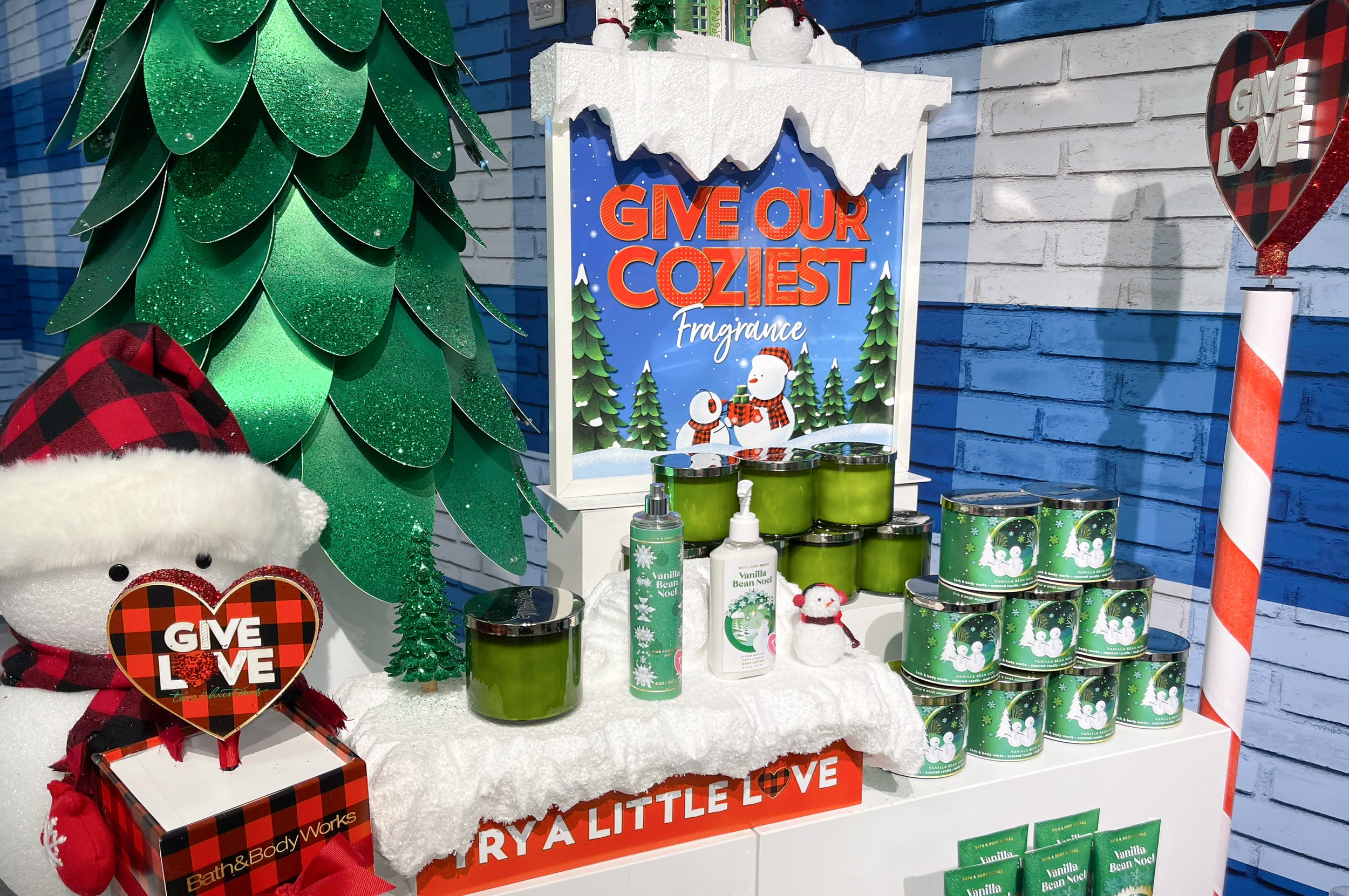 Bath & Body Works Give Love 14.jpg