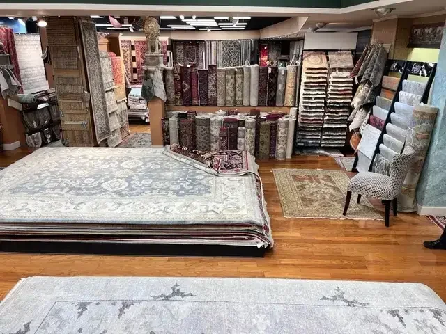 harbs-carpeting-and-oriental-rugs-gallery1-1920w.webp