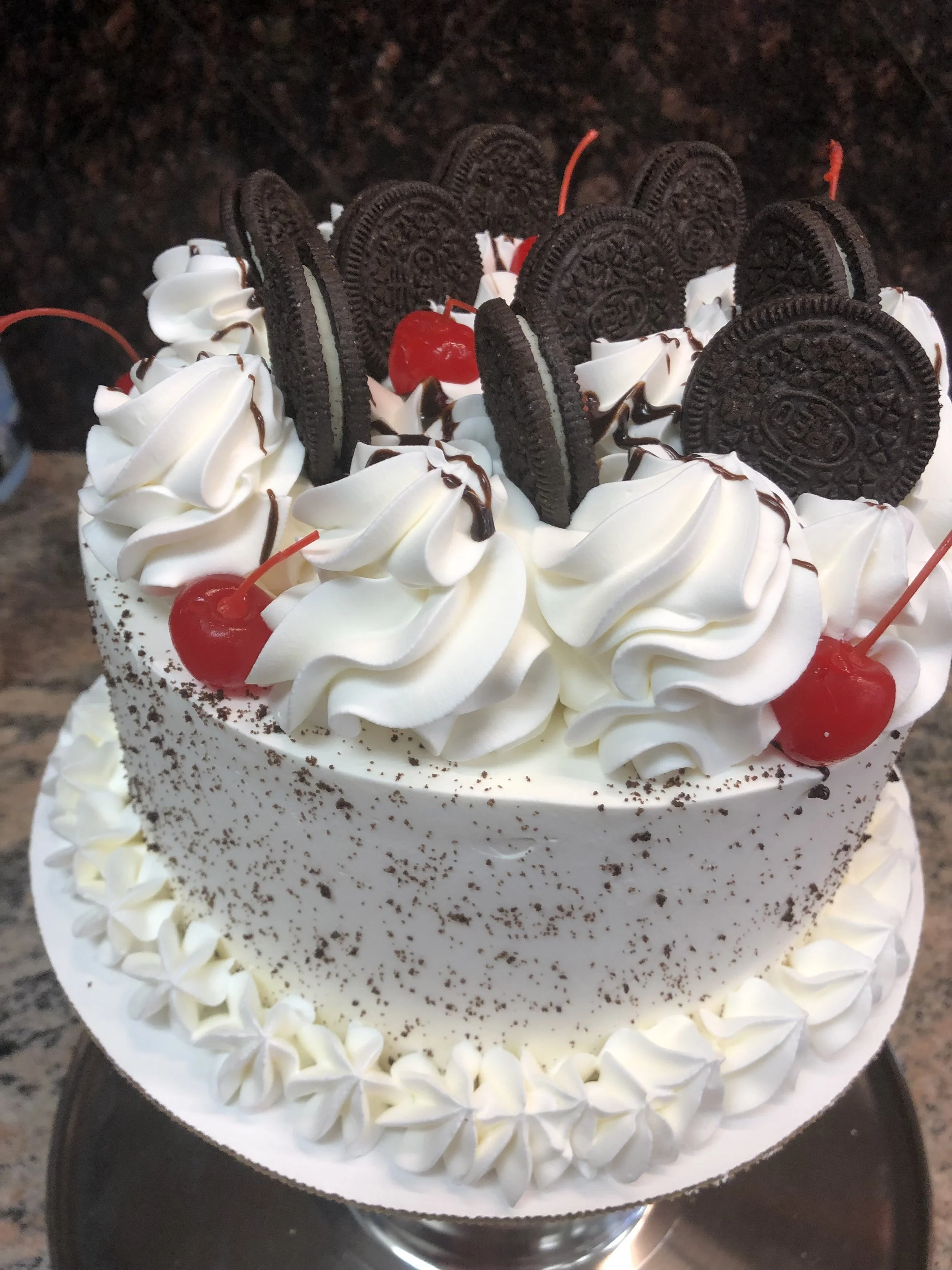 8_ COOKIES AND CREAM.jpg