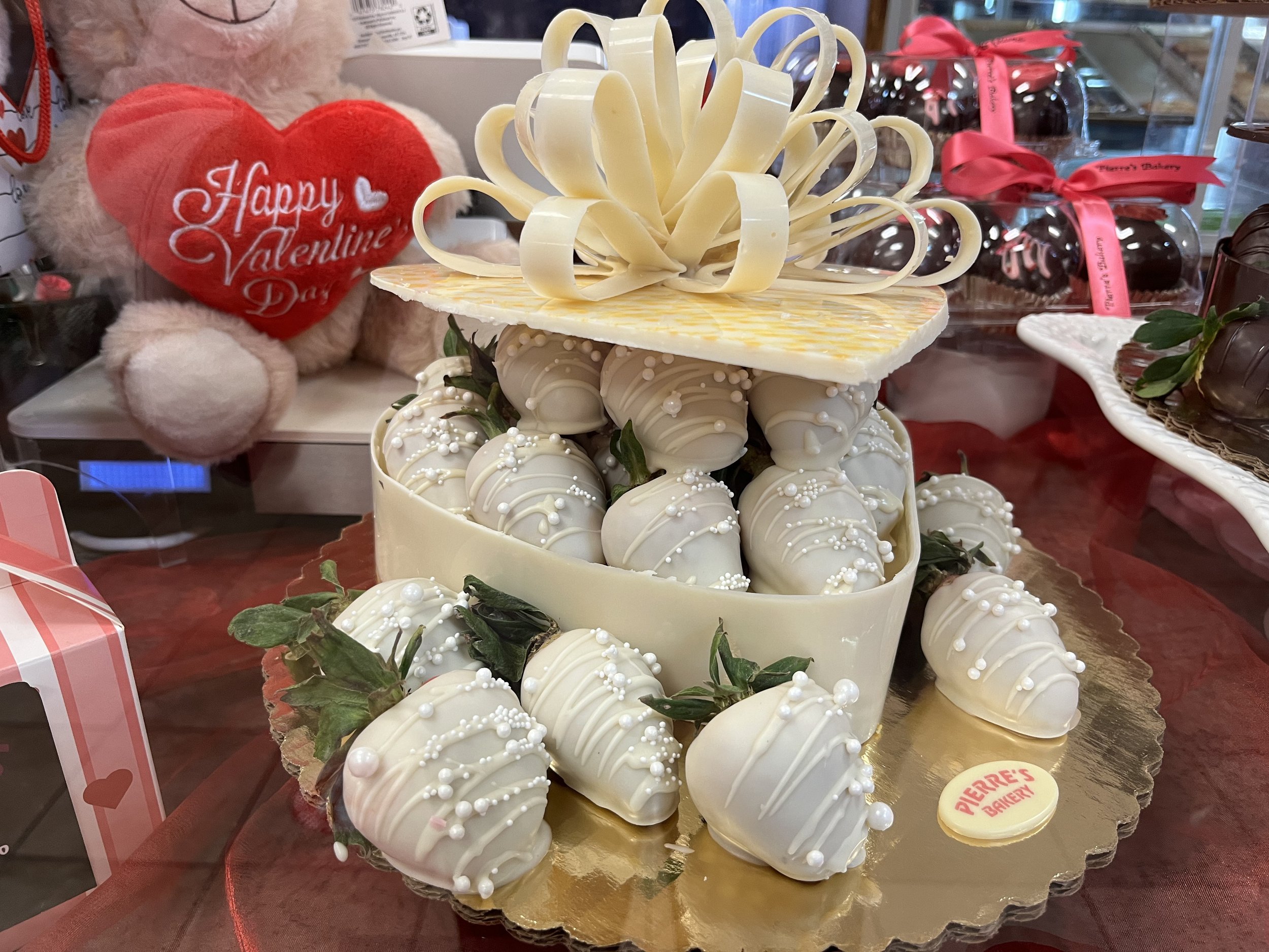 white chocolate Heart Shape Box 6.jpg