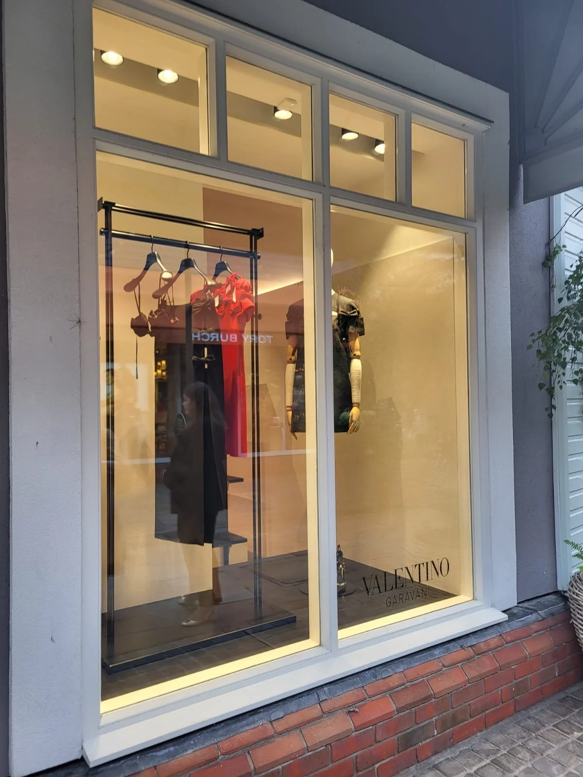 Valentino00008.jpeg