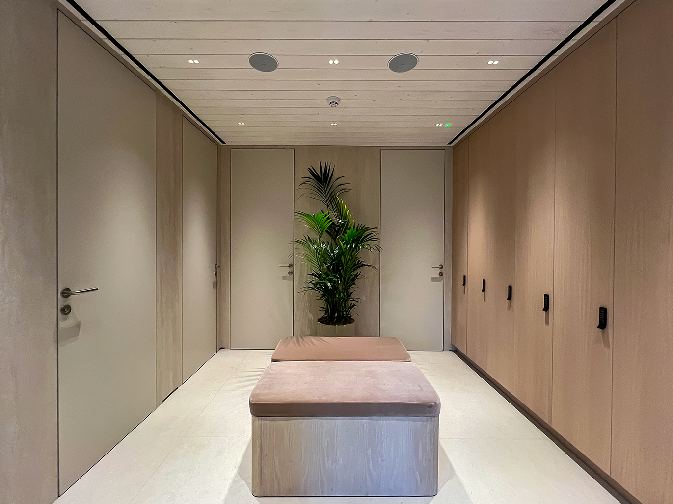 OldBondStreet_00017.png