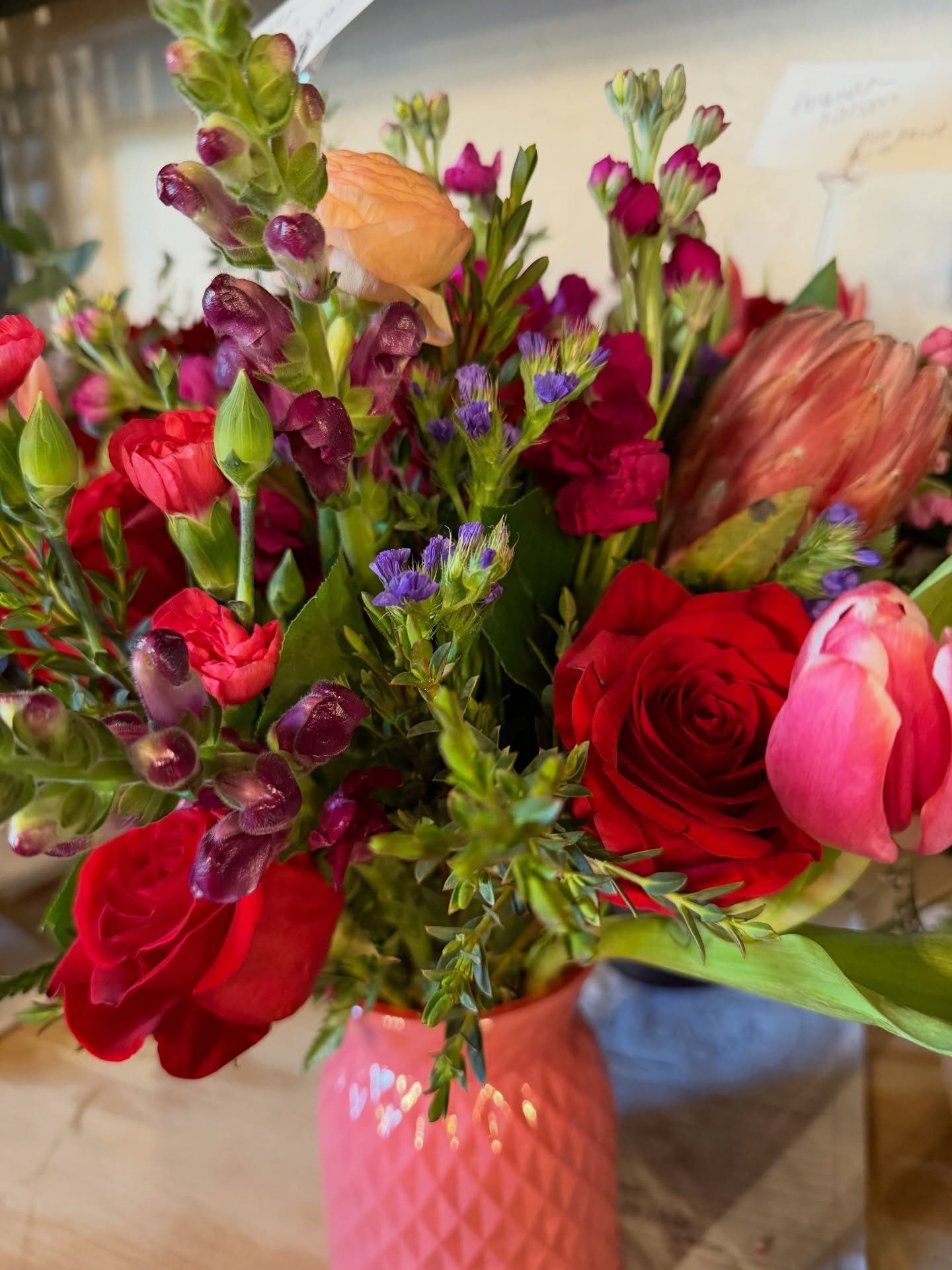 We are open late today and tomorrow &mdash; until 6pm! ❤️