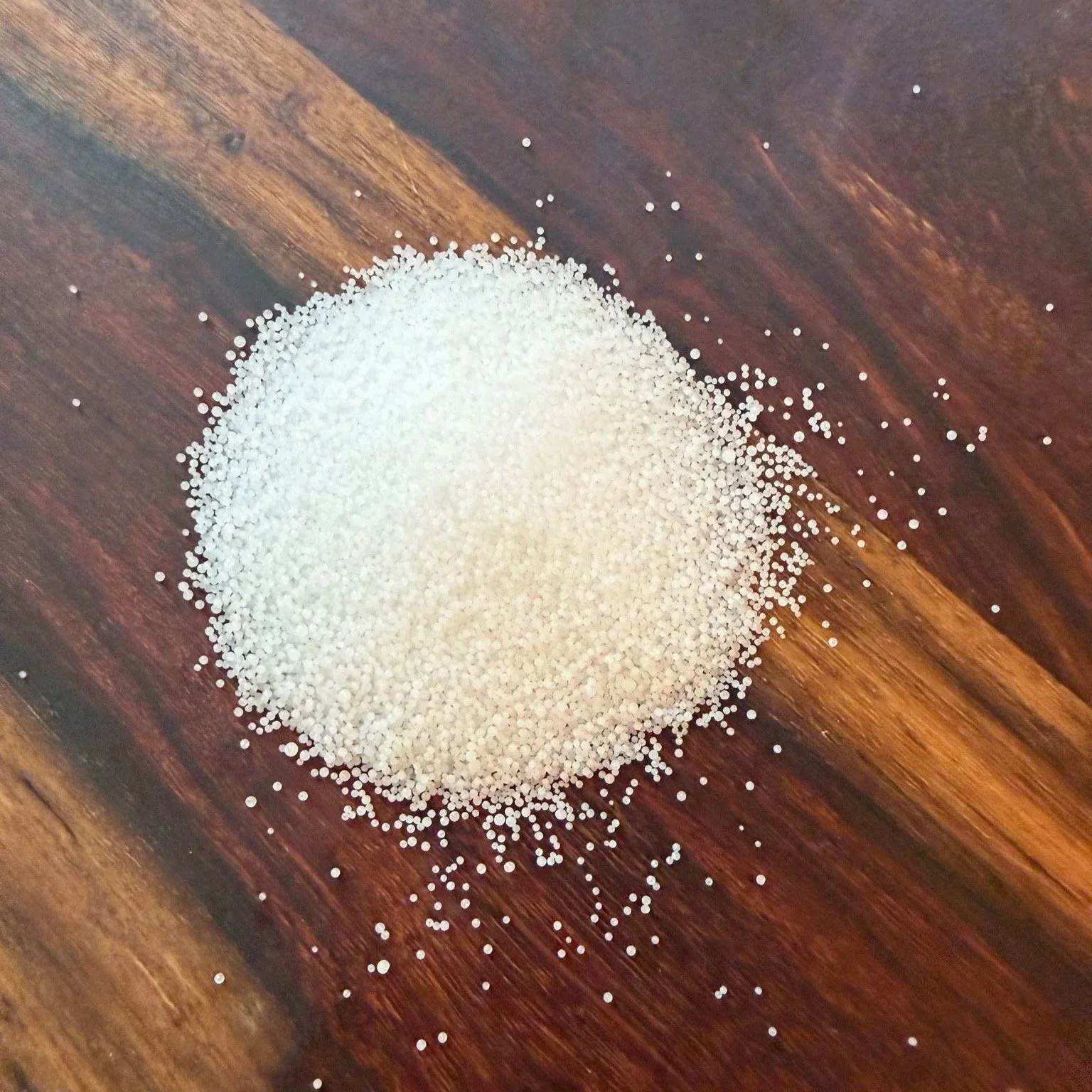Food-grade Red Crown sodium hydroxide used in soap making