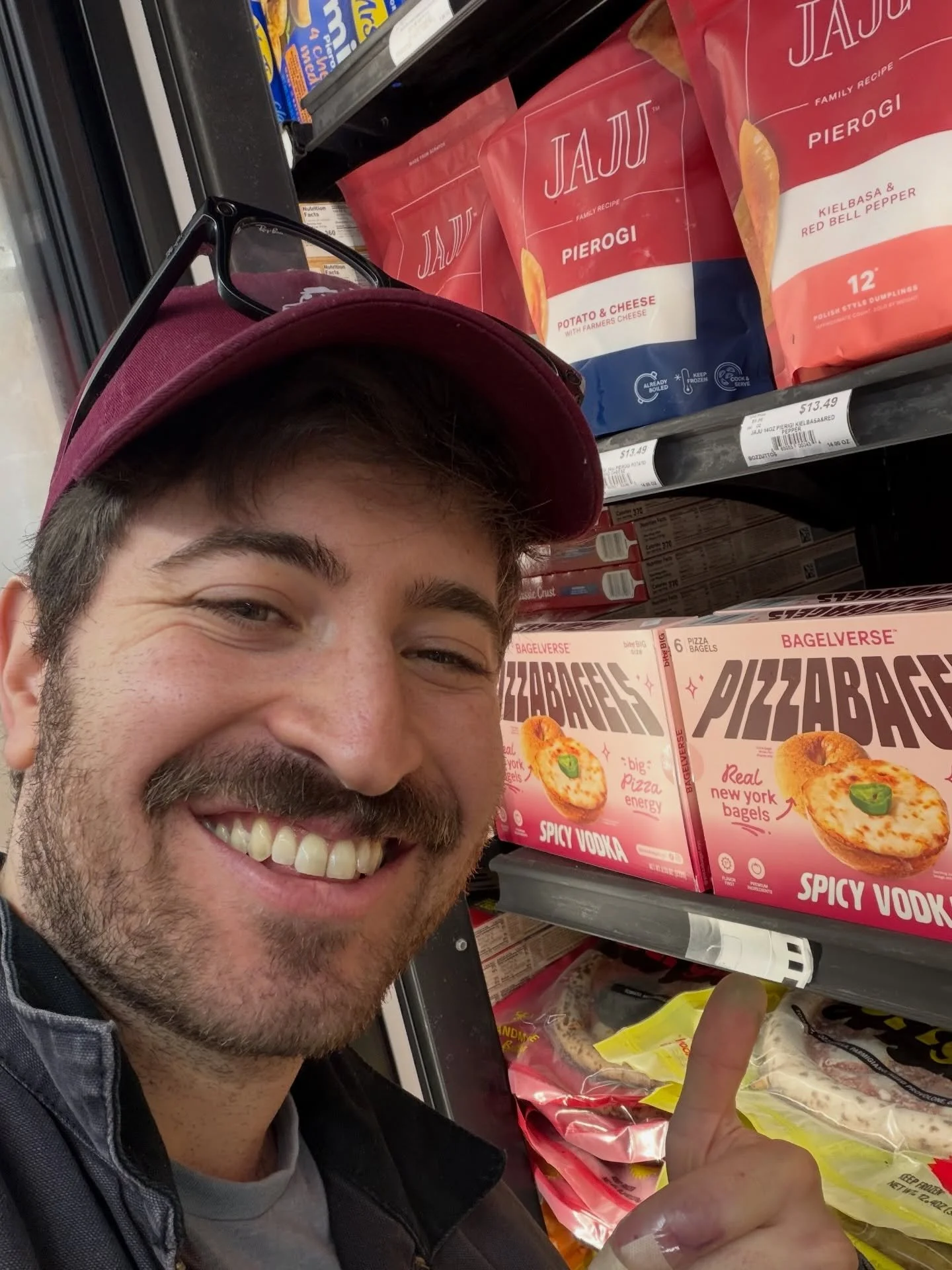 Am I nervous nobody&rsquo;s gonna buy it? Yep&hellip;
But we&rsquo;re finally live on shelves!! 6 months+ in the making, and they look good if I do say so myself 🍕🥯

@jubileemarketplace in greenpoint
Key Foods in Crown Heights (on Nostrand &amp; St