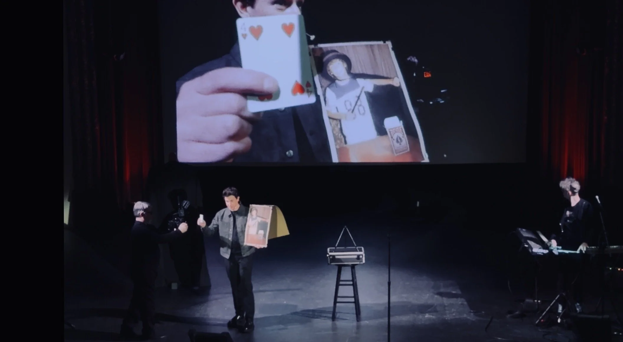 Joshua Erichsen magician card trick