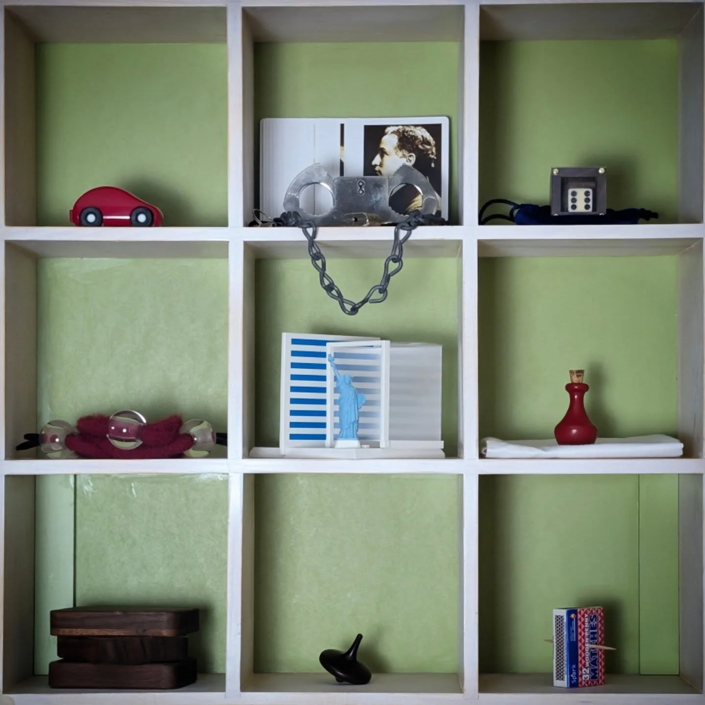 🌌THE PRACTICAL PERSON'S PRIMER TO REACHING OUT TO THE UNIVERSE PT. II🌌

Hello again. Welcome back. Let's finish this "Primer" by looking at how we can extend our hands out to The Universe. 

I concluded last time by saying that real Magic