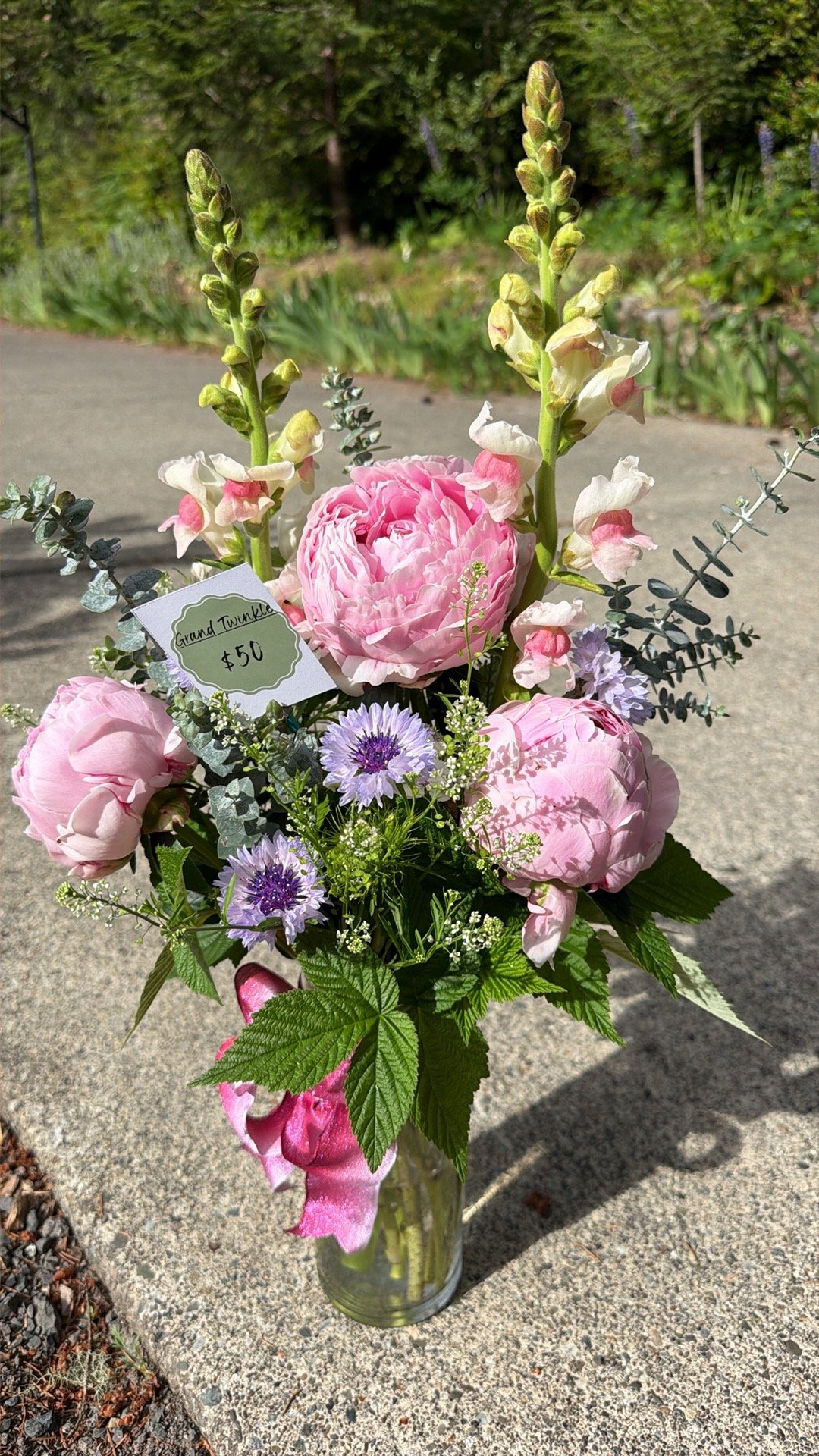 Grand Twinkle Bouquet
