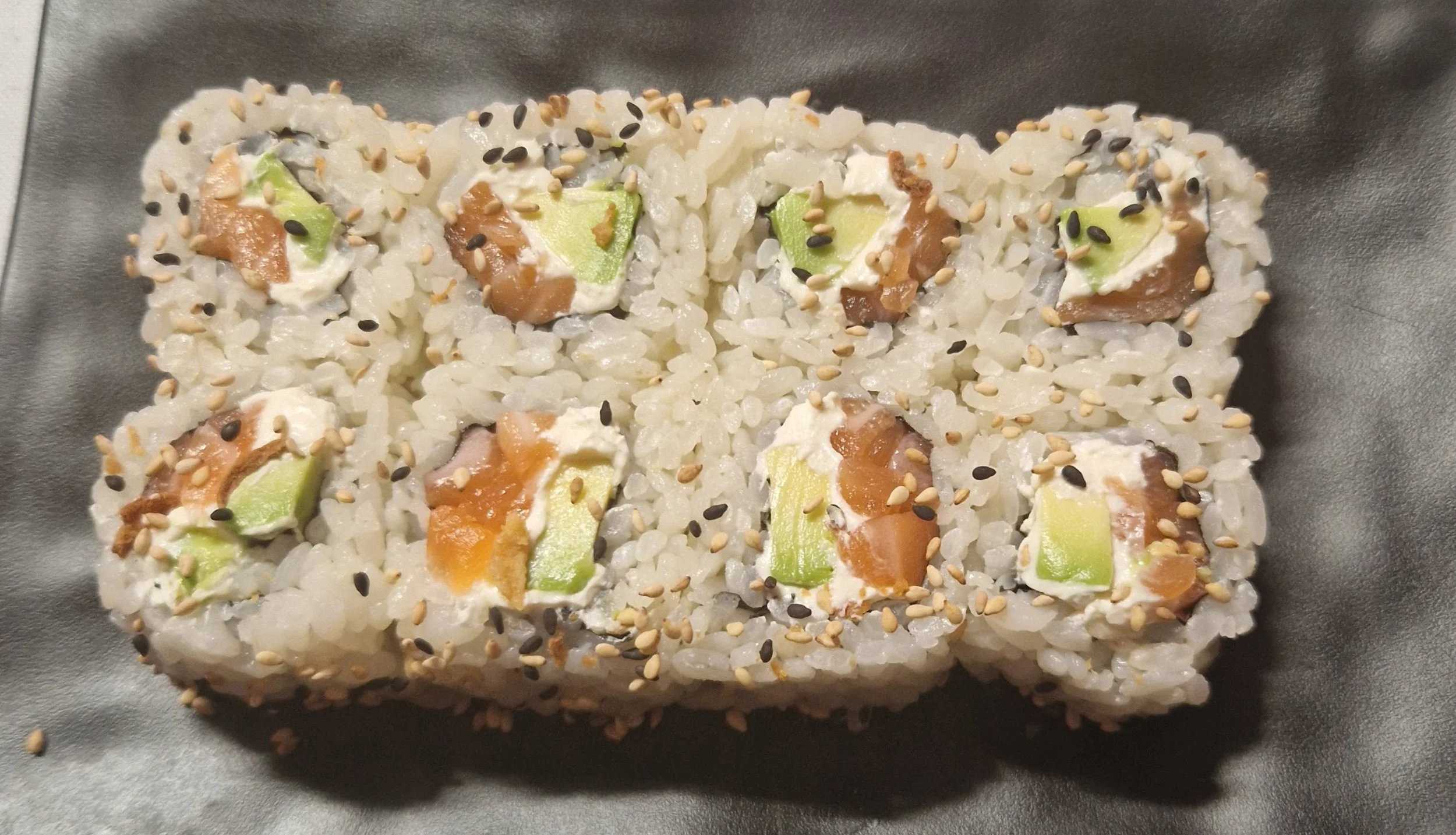 California saumon avocat fromage