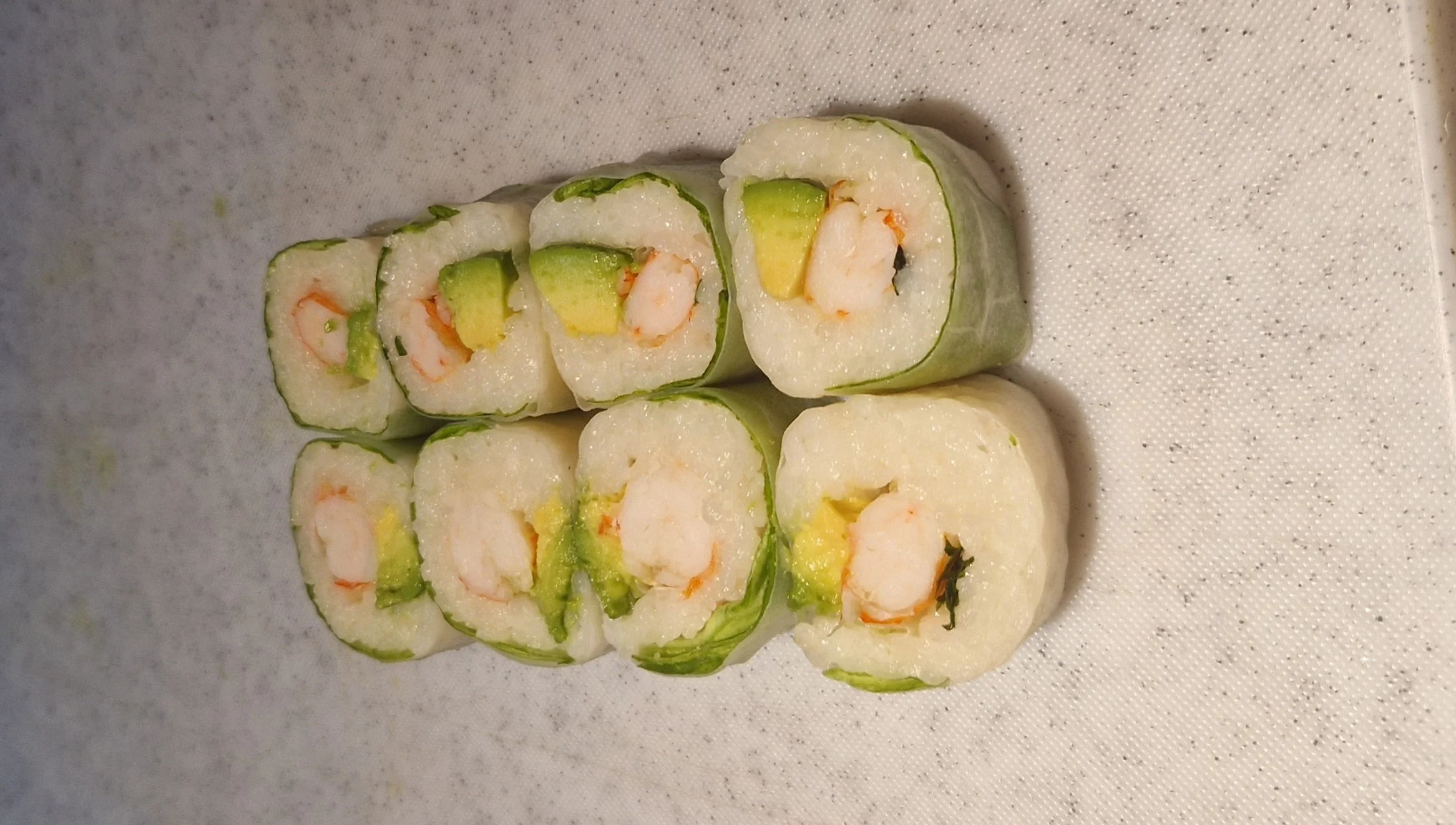 Maki green crevette avocat menthe coriandre