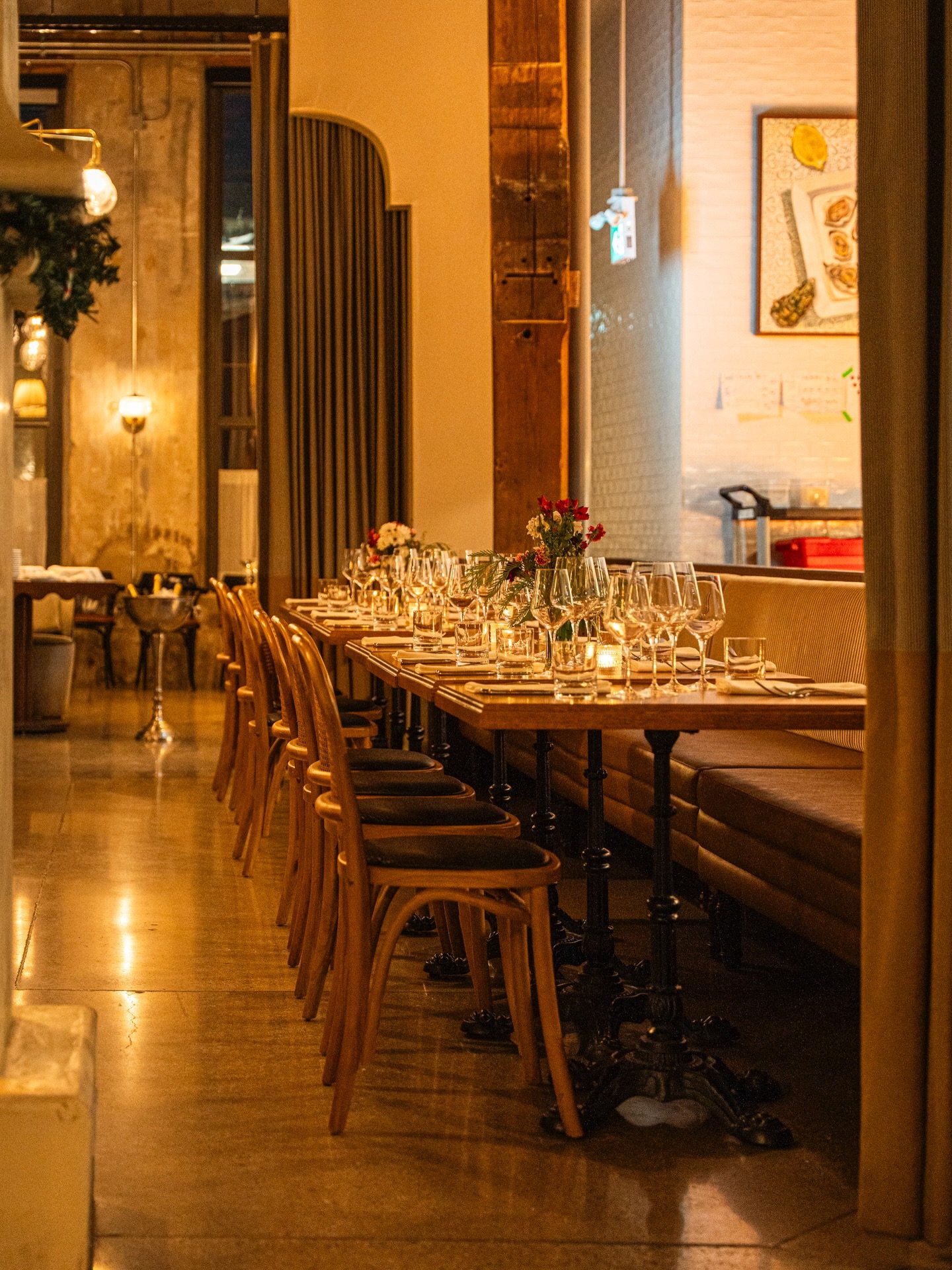 The French Cambridge Ontario restaurant dining room