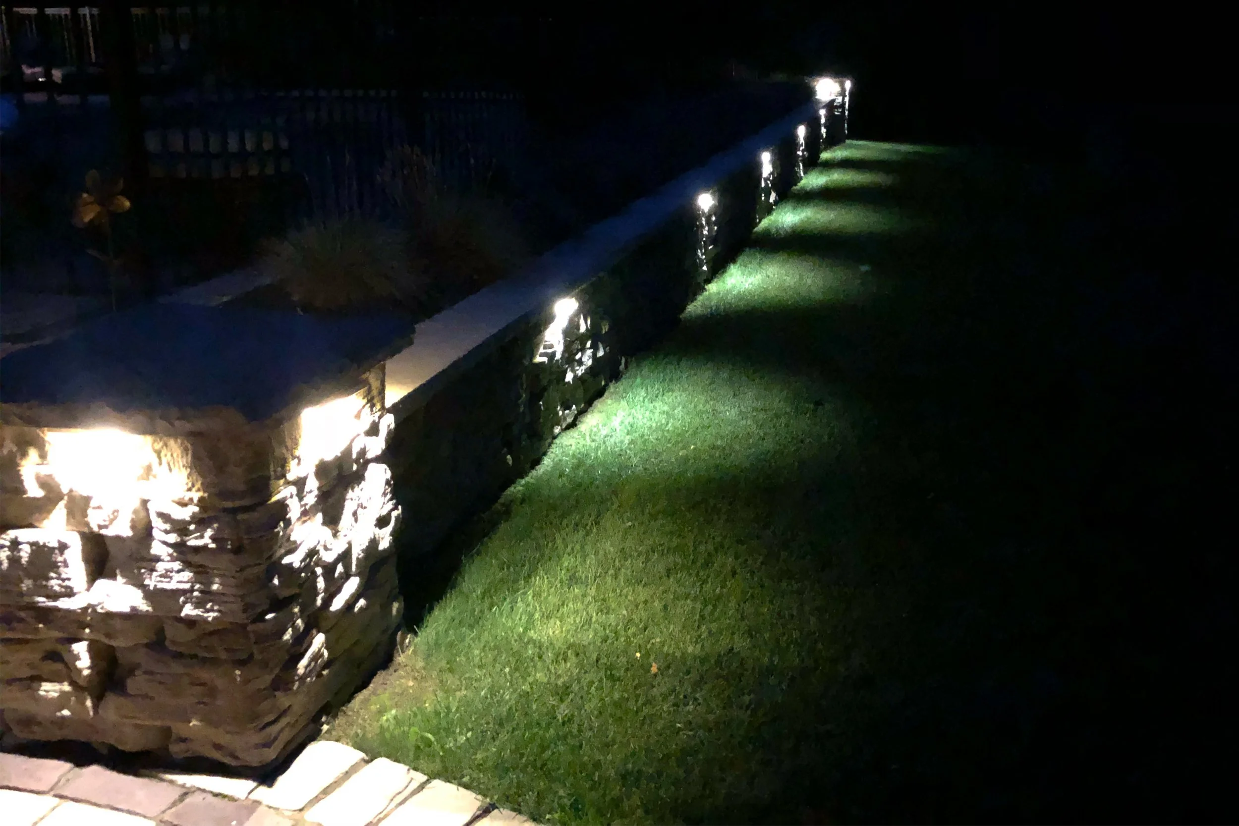 exterior-lighting-4.jpg