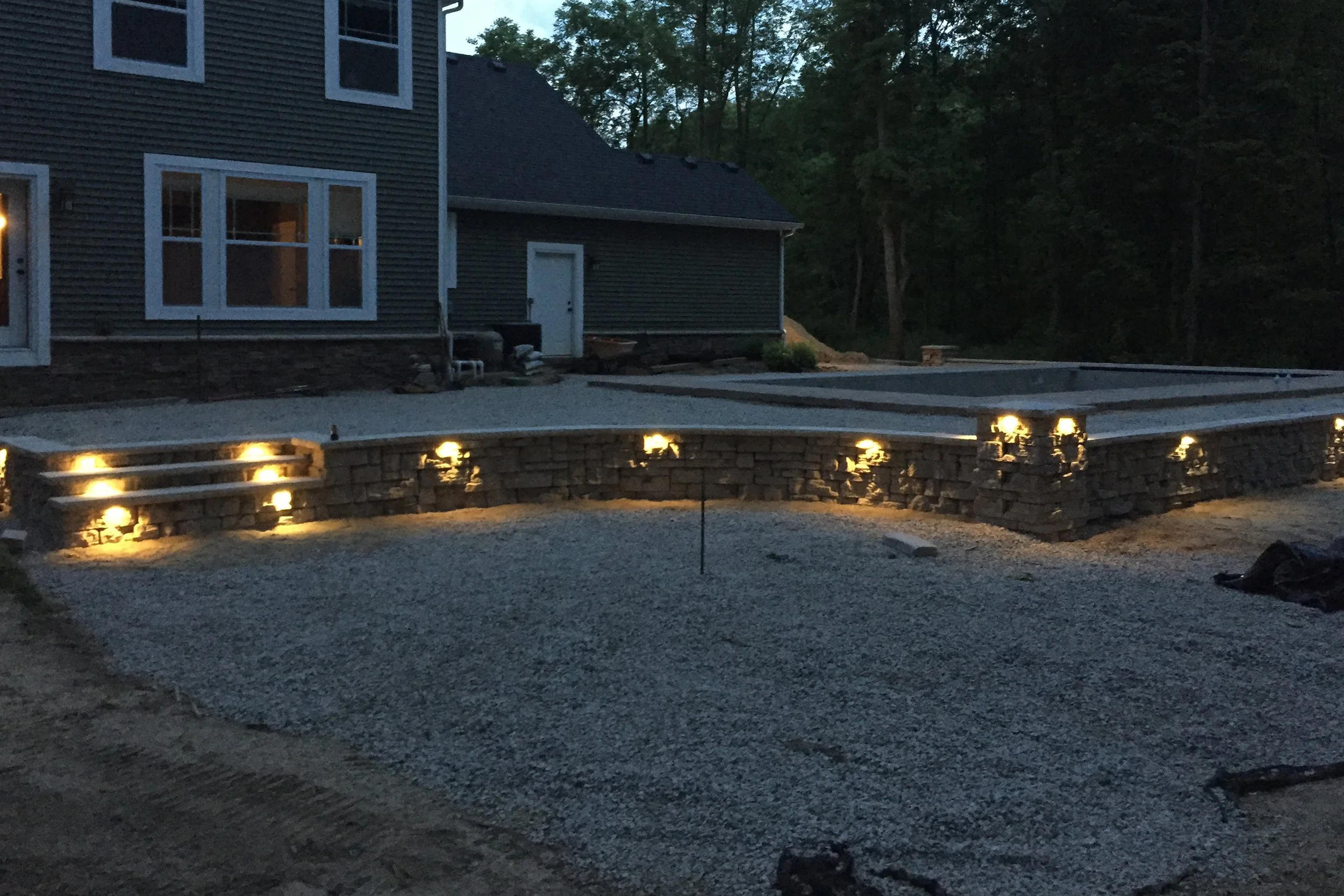 exterior-lighting-11.jpg