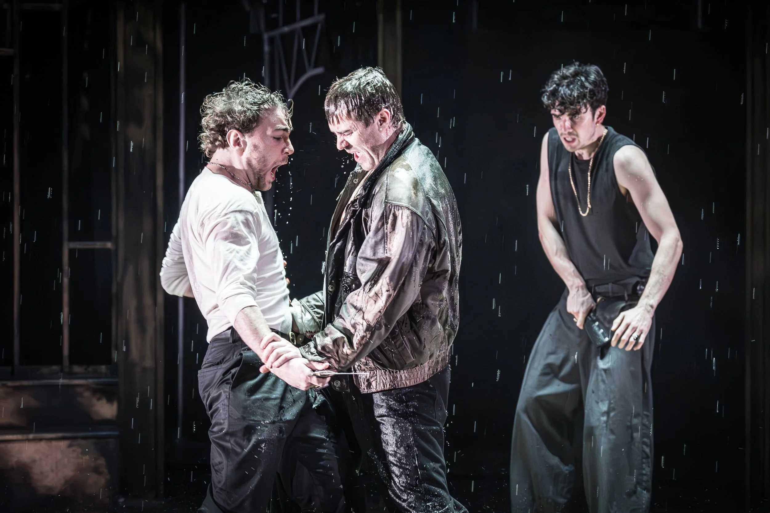 Romeo Juliet Cymru-02625.jpg