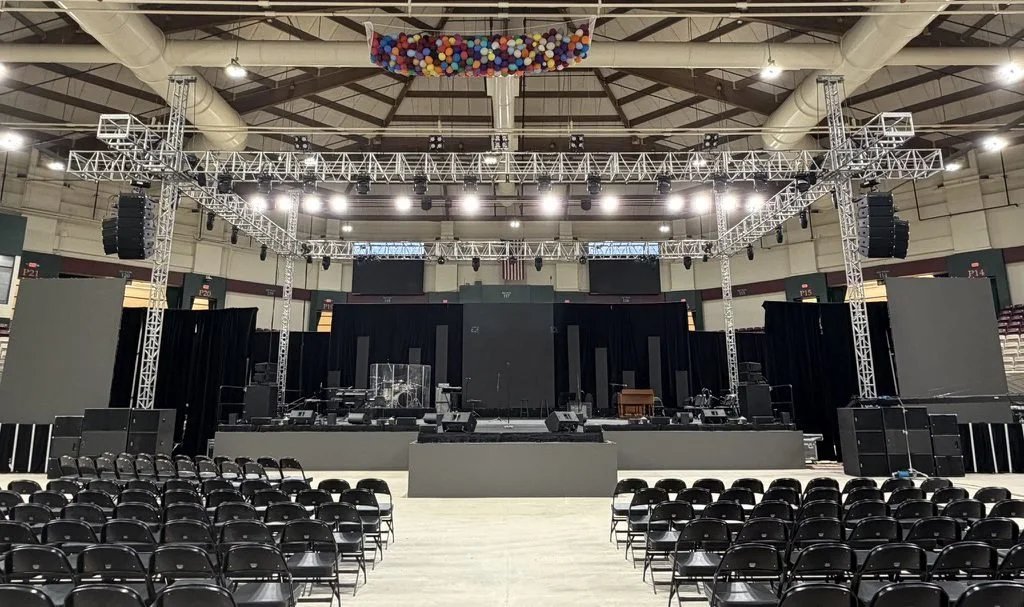 One configuration of our roof truss grid deployed at a New Year's Eve celebration